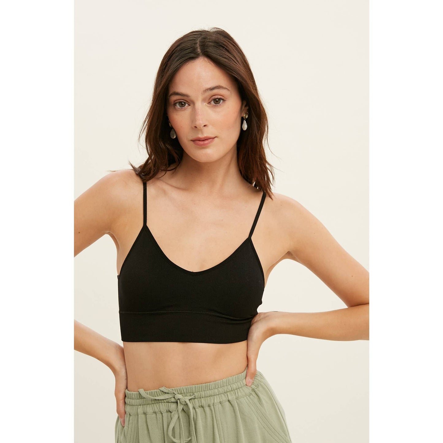 RIBBED SEAMLESS LOW BACK BRALETTE / WL22-6606