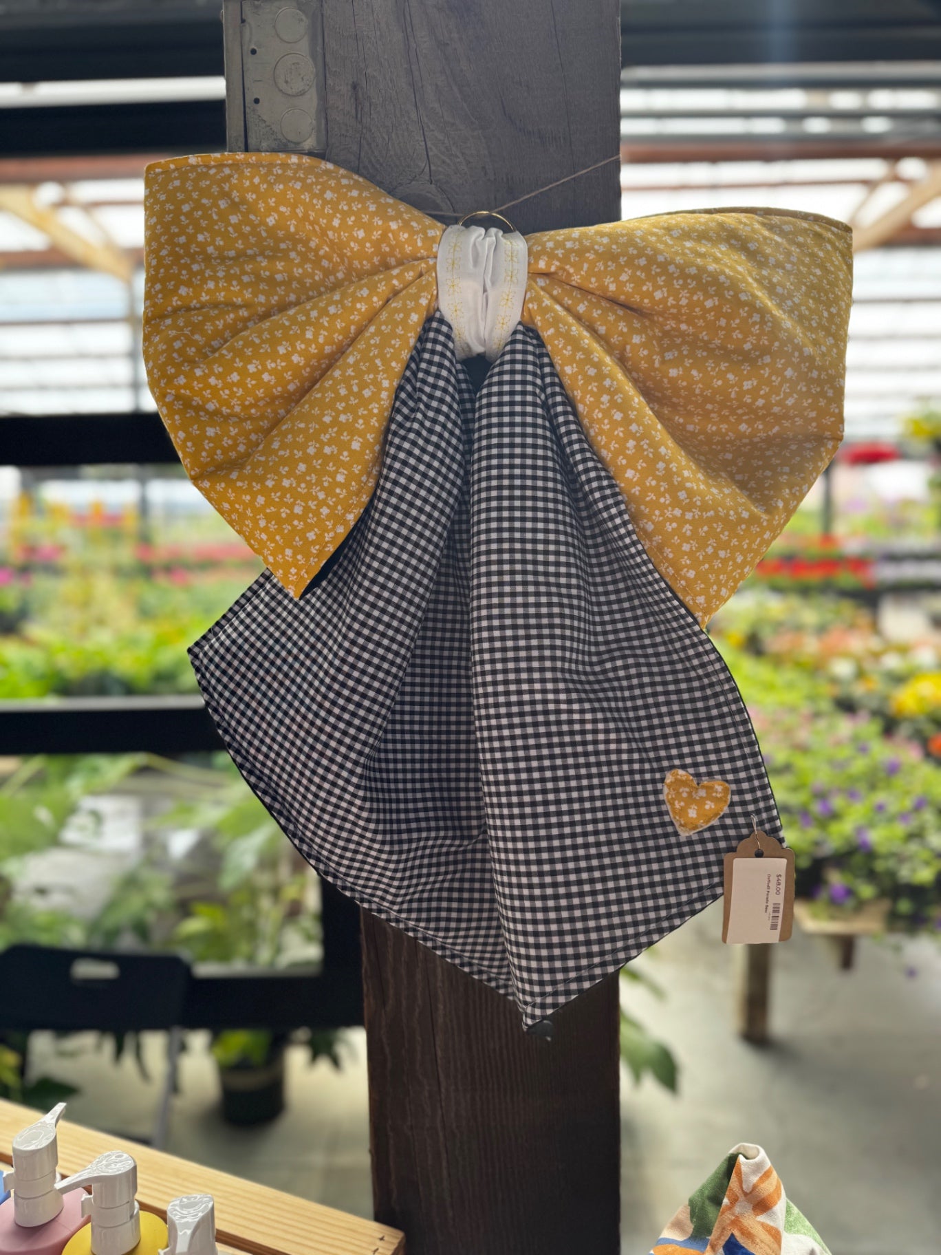 Daffodil Parade Bow