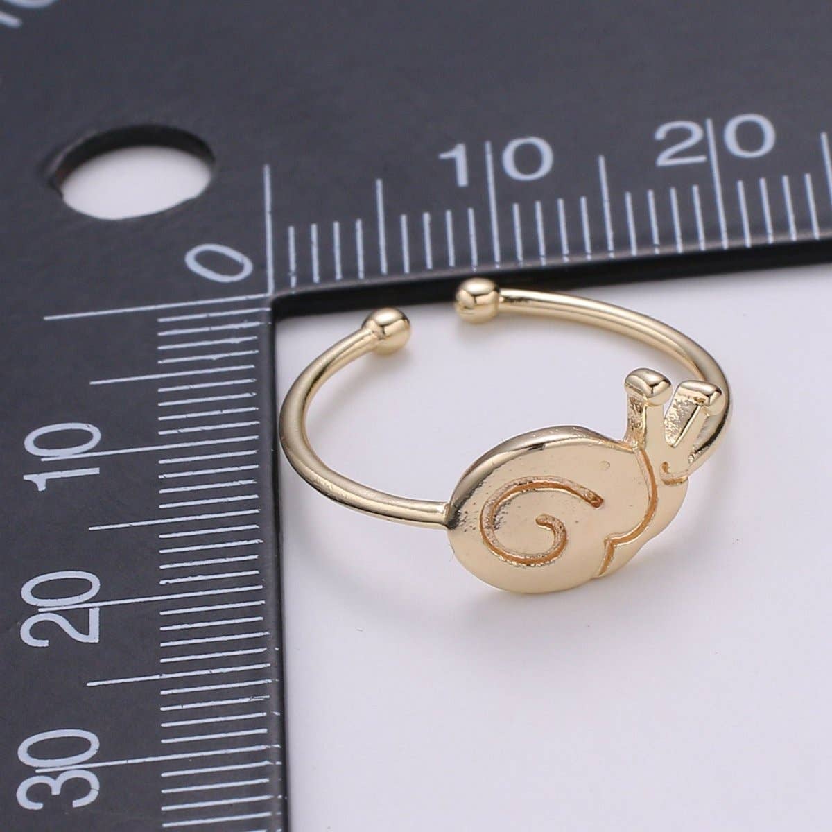 Snail 18k Gold Ring, Adjustable Gold Curb Ring, Simple Escargot Ring, The Animal Ring R-257
