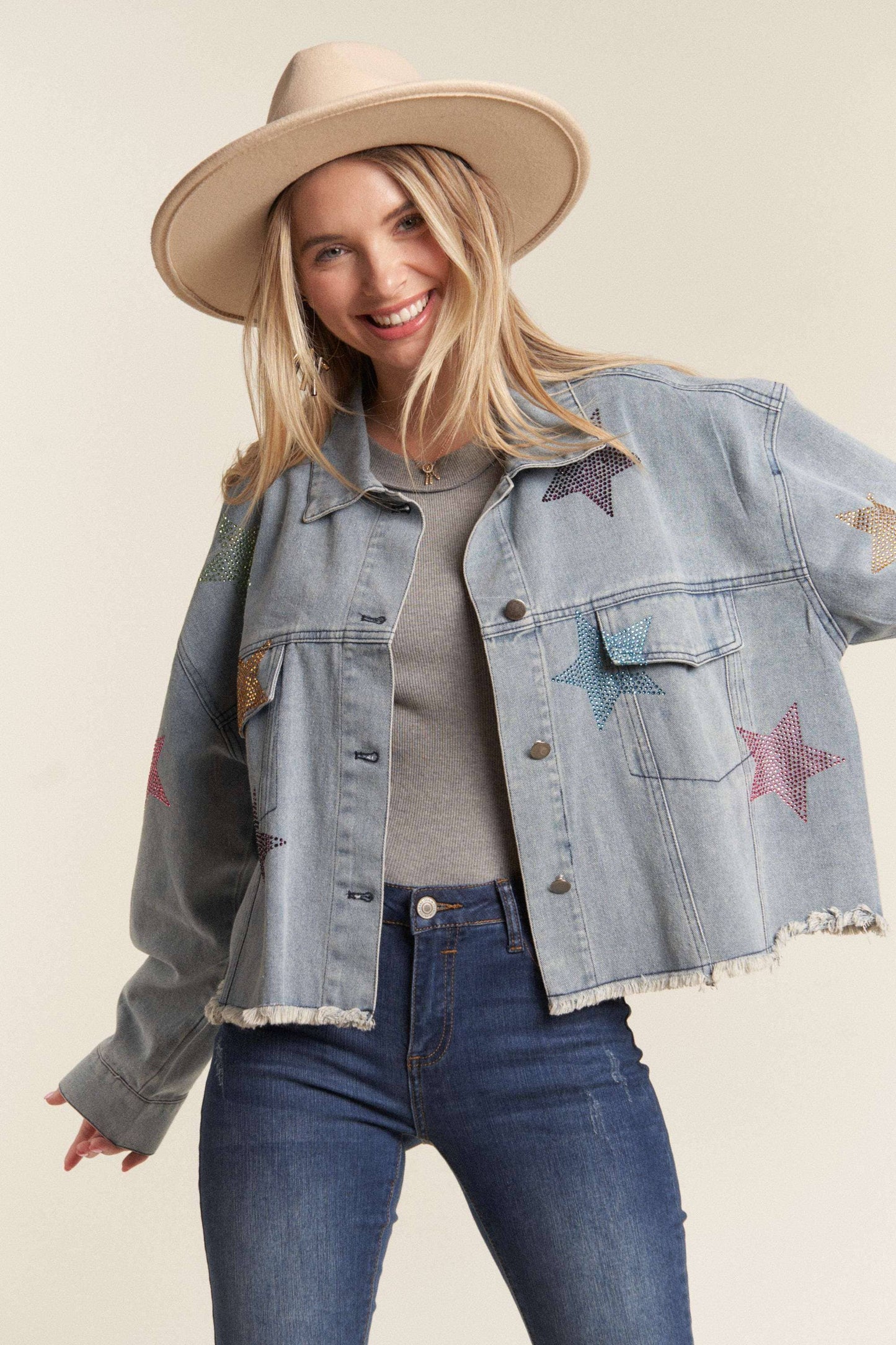 LKJ8209- RHINESTONE STAR ACCENT DENIM JACKET