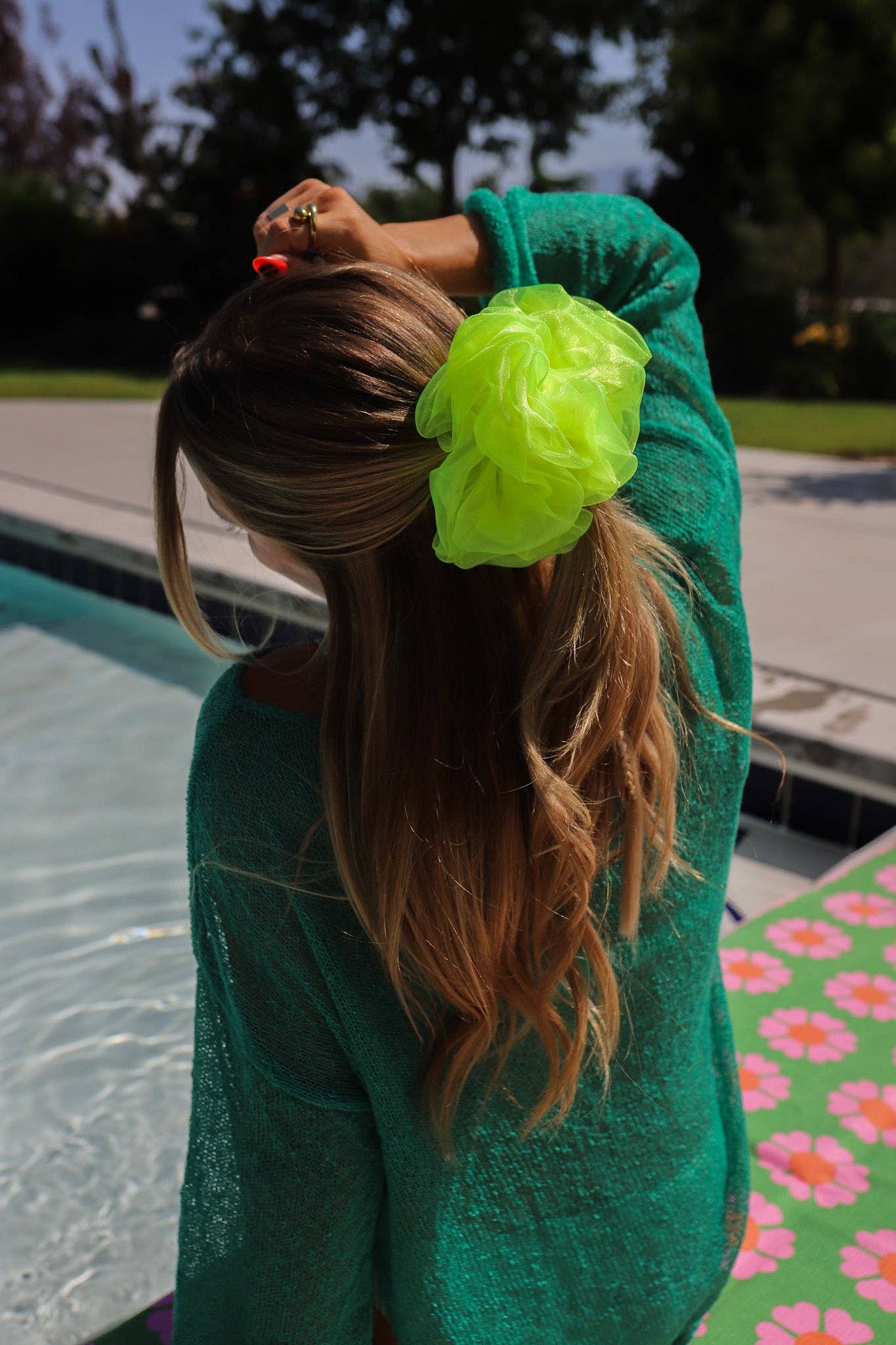 NEON JUMBO ORGANZA SCRUNCHIES