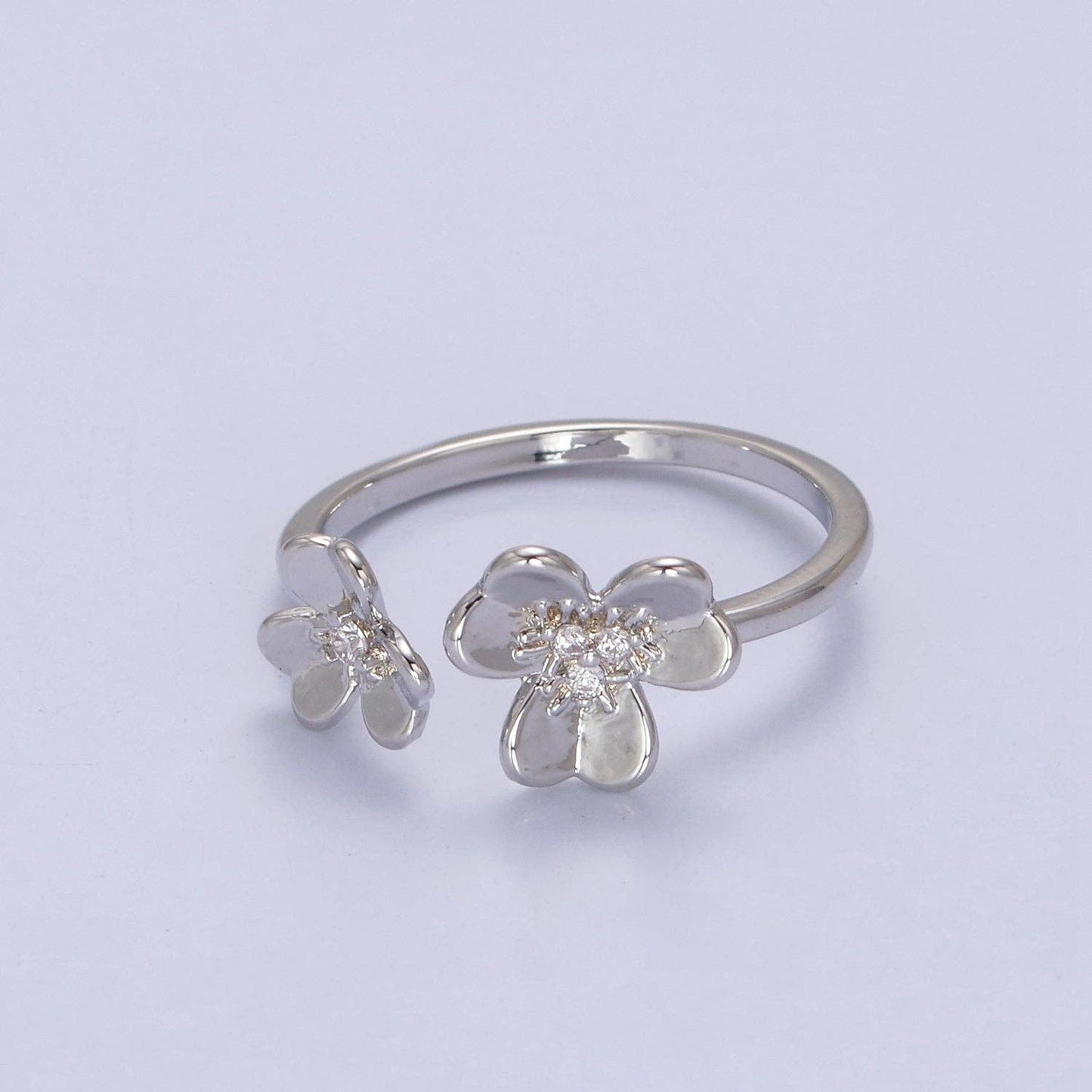 Dainty Daisy Ring in Gold / Silver Open Adjustable Flower Ring U-493
