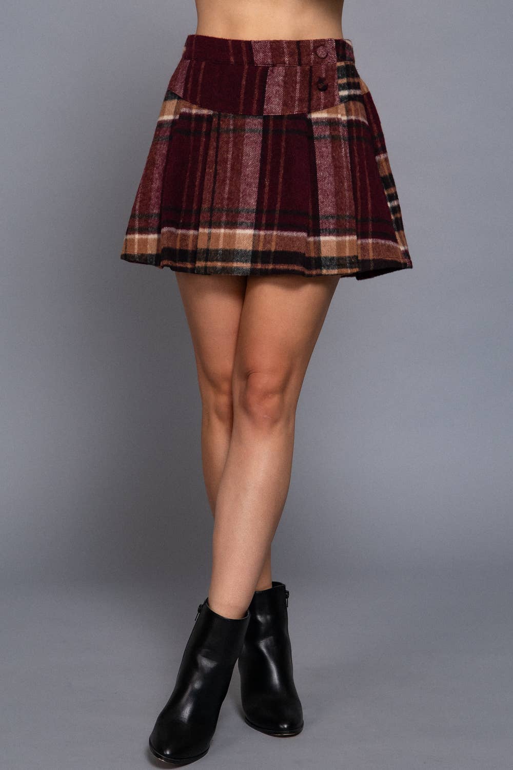 `.0730 Pleats Detail Plaid Skirt w/ Inner Brief SI-28428