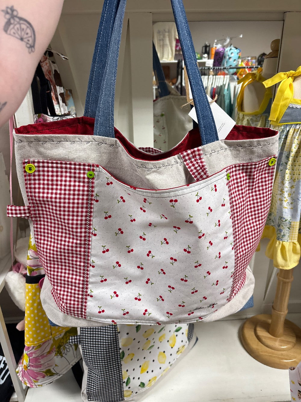 "Sweet Cherries" Tote|871