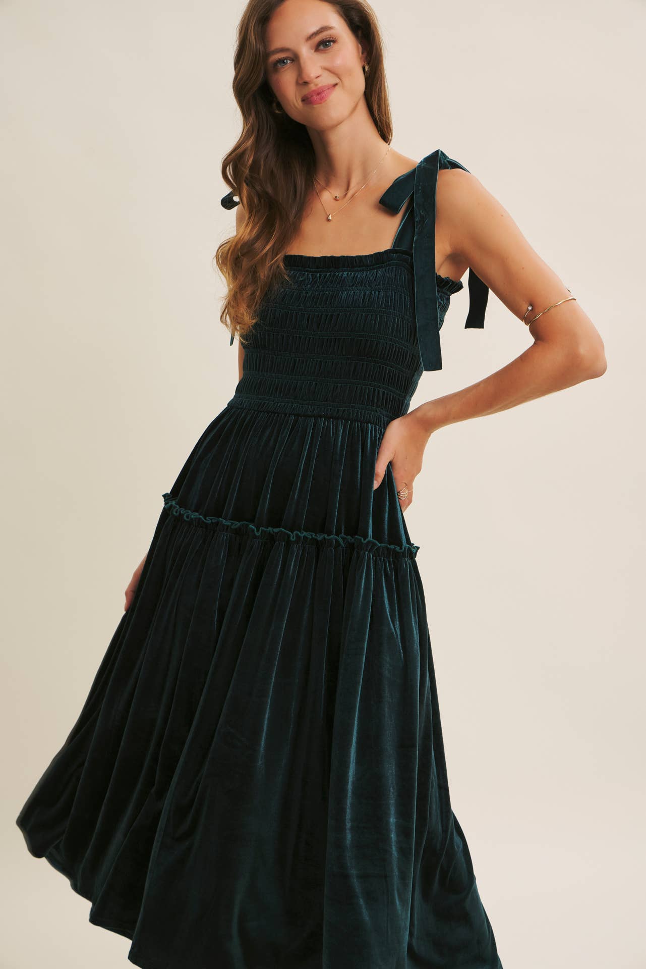 HOLIDAY CLASSIC VELVET SMOCKED MIDI DRESS WITH POCKETS
