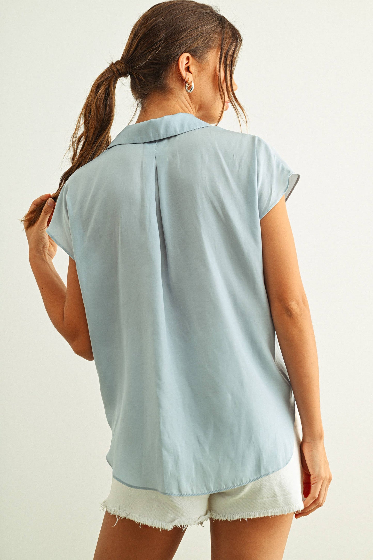 MMT1194   BUTTON DOWN CAP SLEEVE SHIRTS