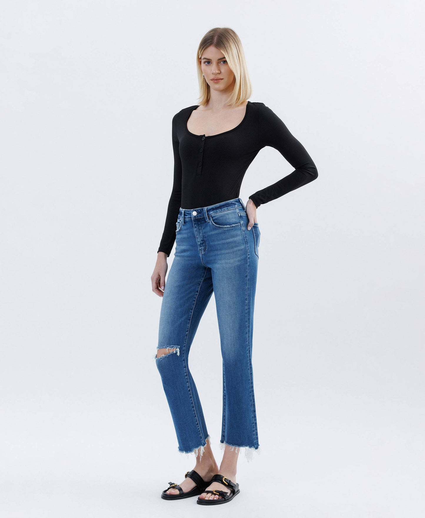 HIGH RISE DISTRESSED CROP STRAIGHT JEANS LV1669