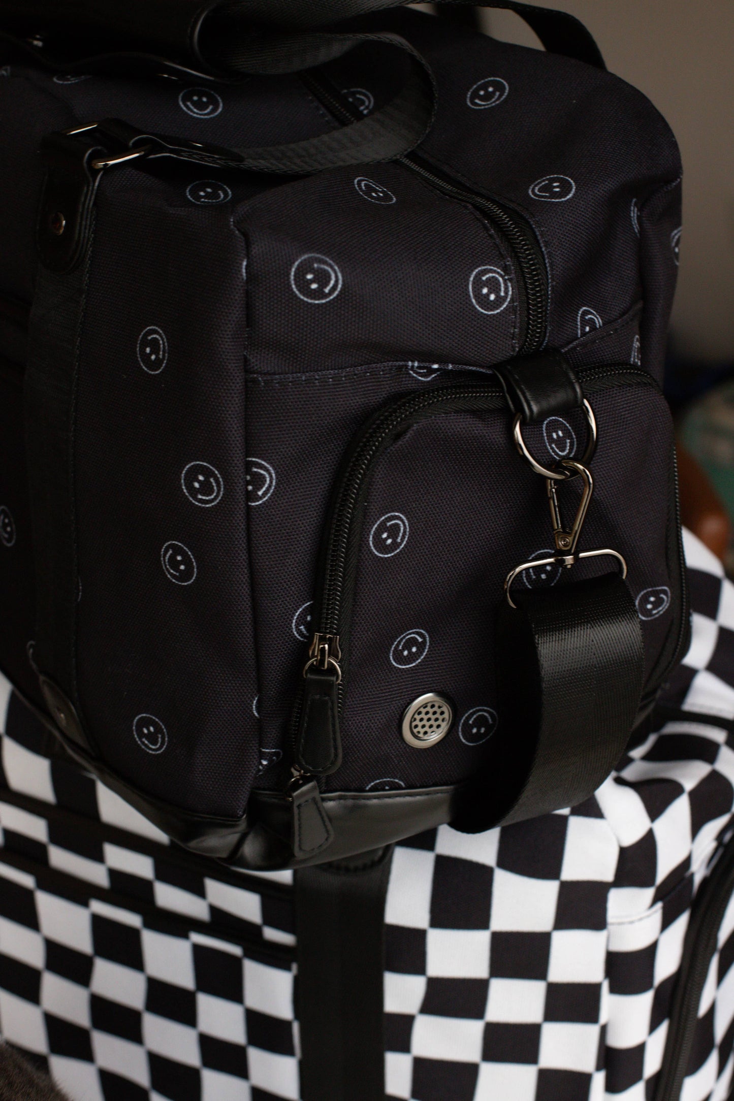 Day Tripper Mini Duffle in Smiles