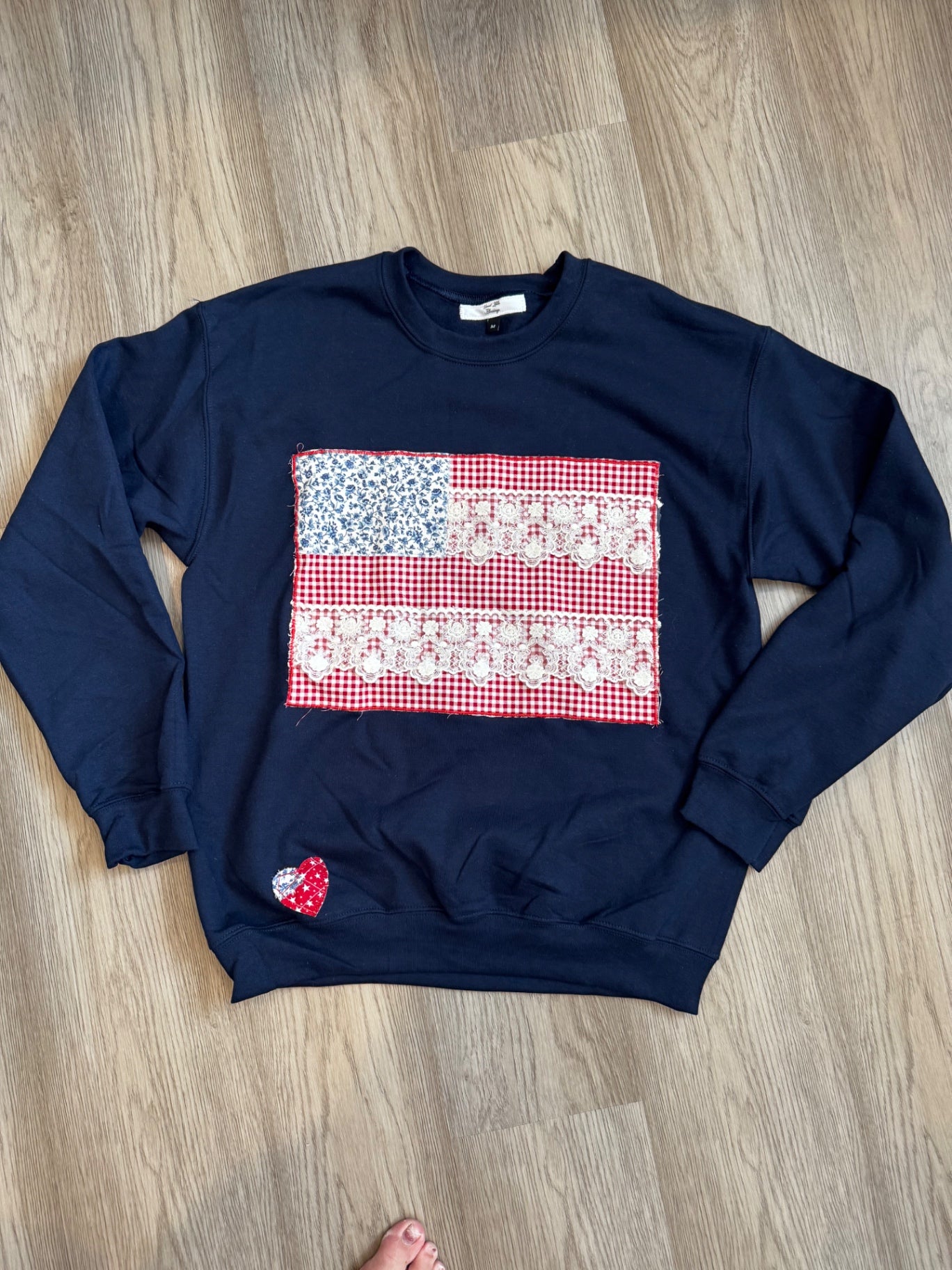 Fancy Flag Crewneck XL
