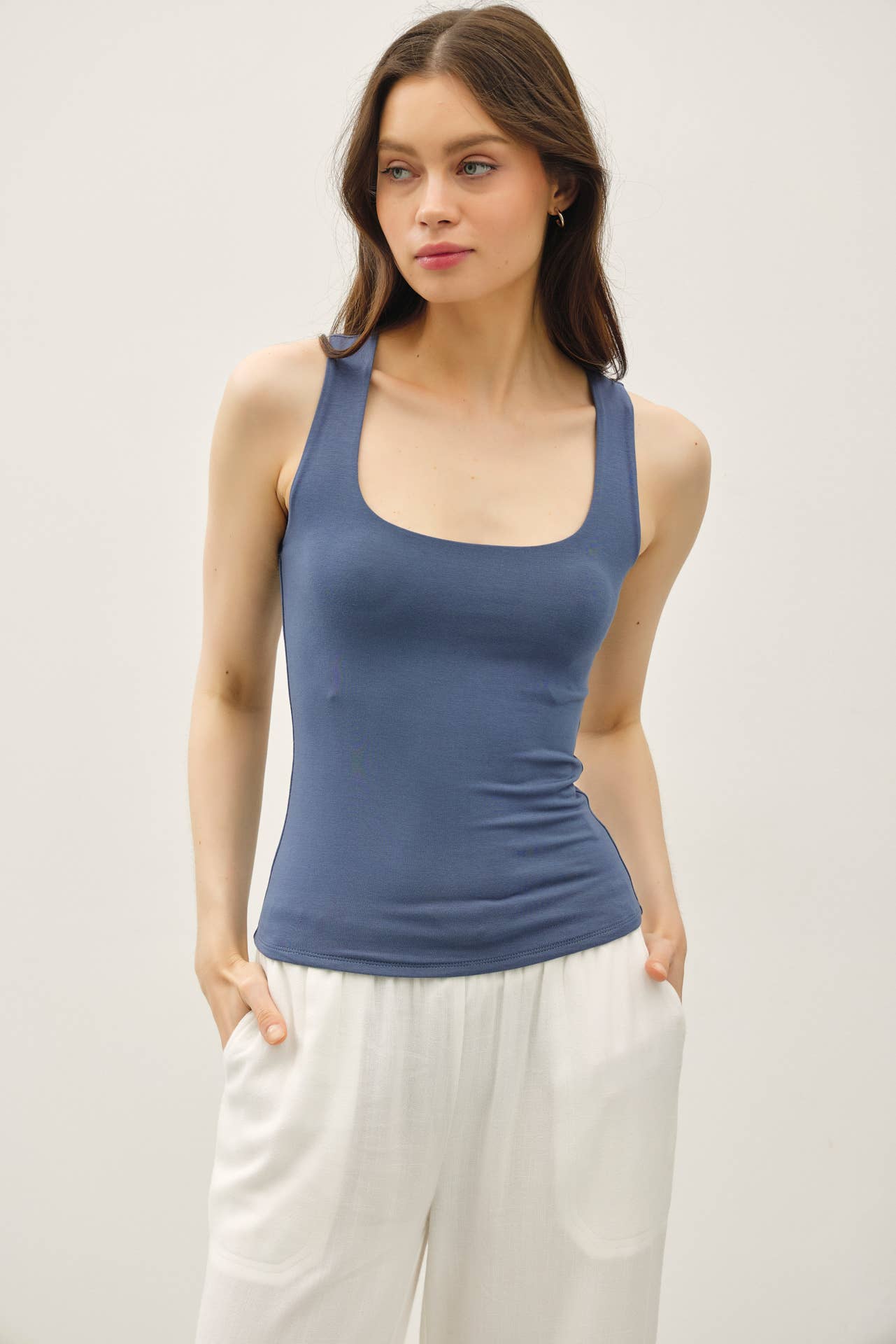 Restock-SOFT CORE-DOUBLE LINED BASIC SQUARE NECK TANK