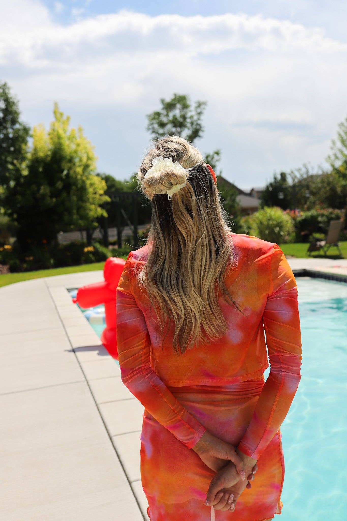 NEON MIDI ORGANZA SCRUNCHIE
