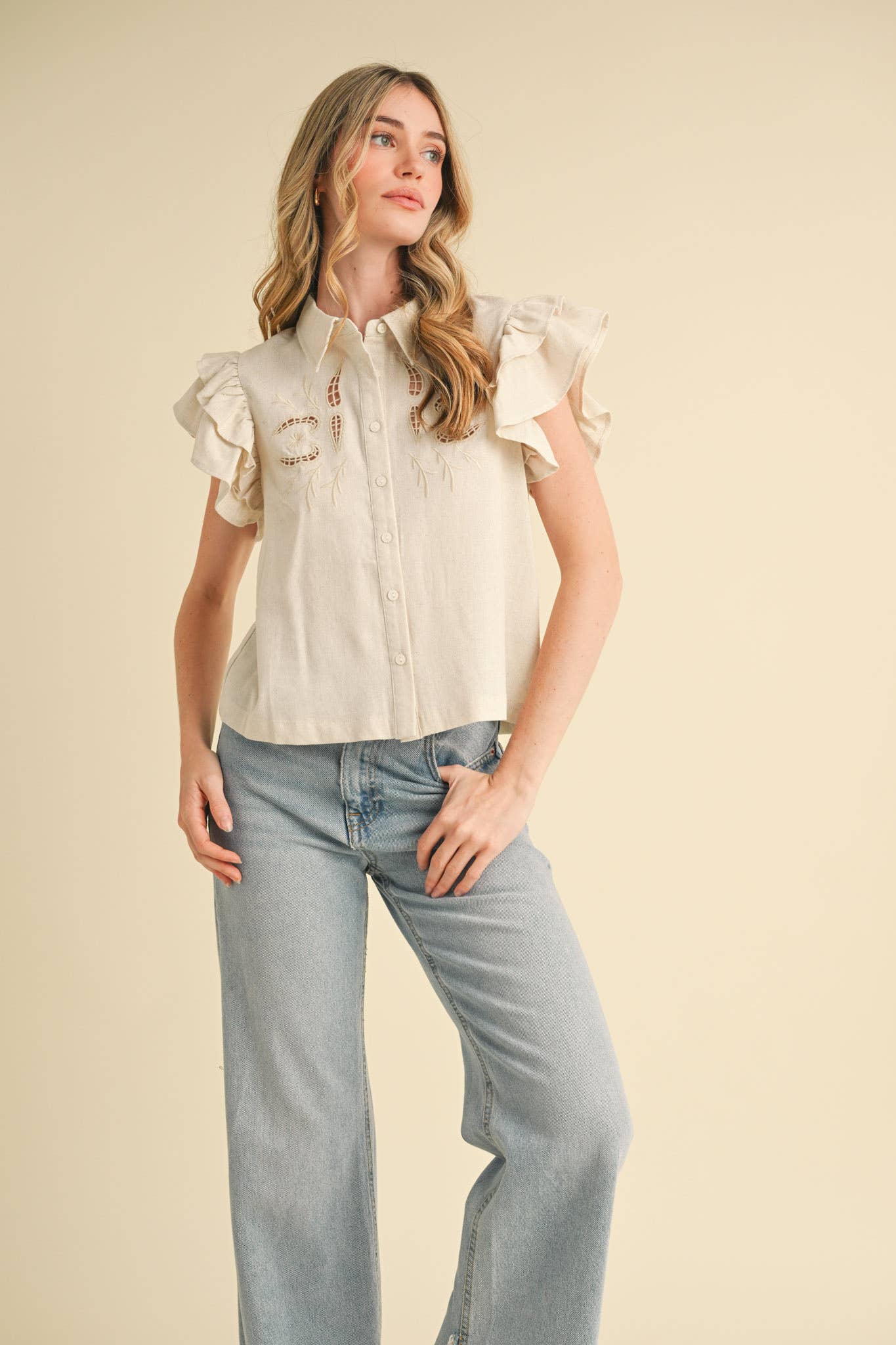 EMBROIDERED CUT OUT BUTTON DOWN TOP MTP3823