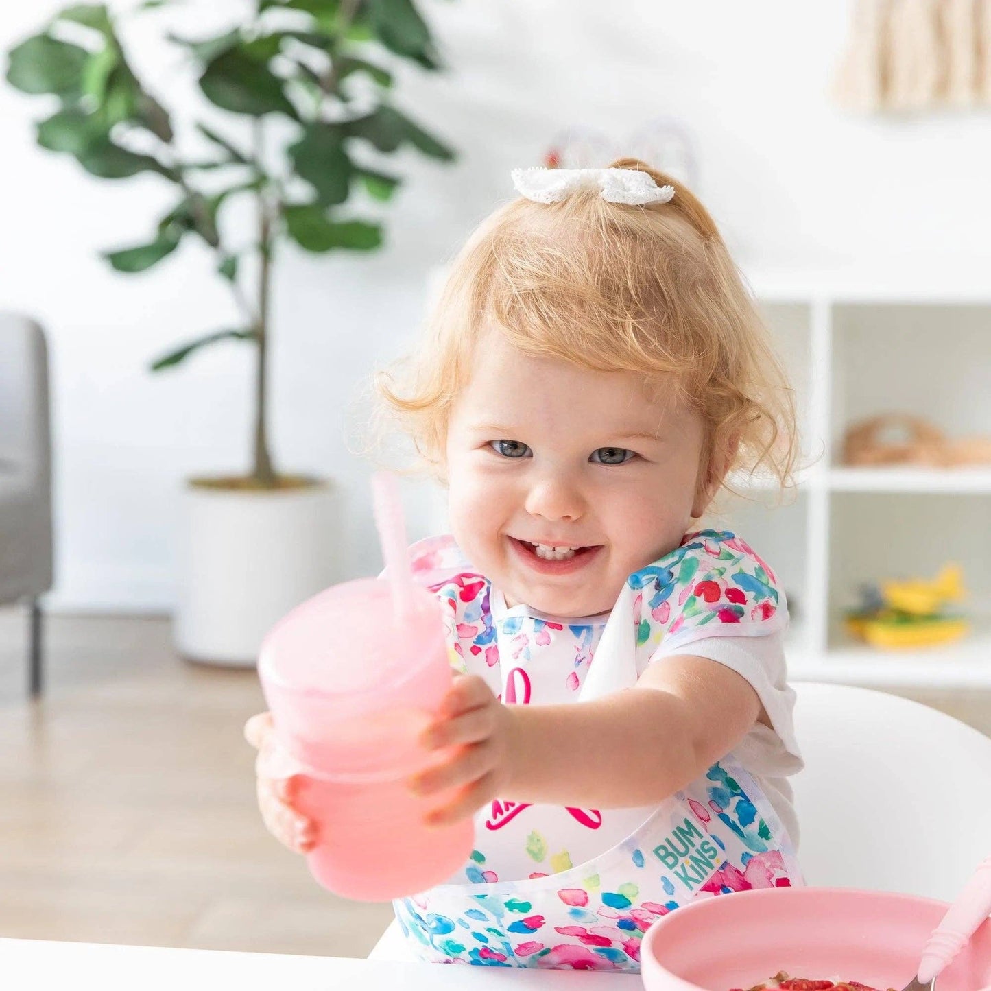 Silicone Straw Cup with Lid: Pink