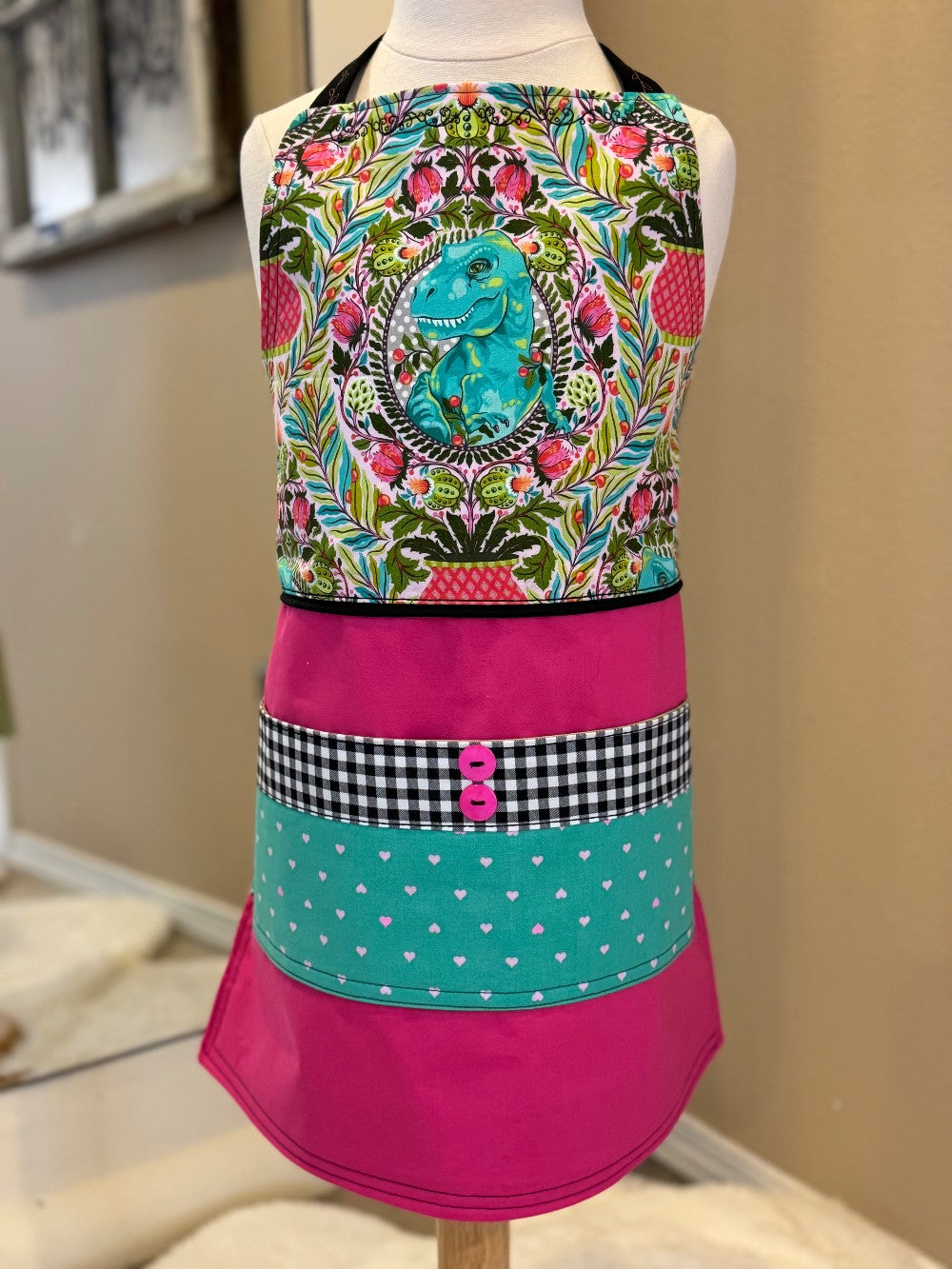"Tess The T-Rex" Roar Collection Apron|856