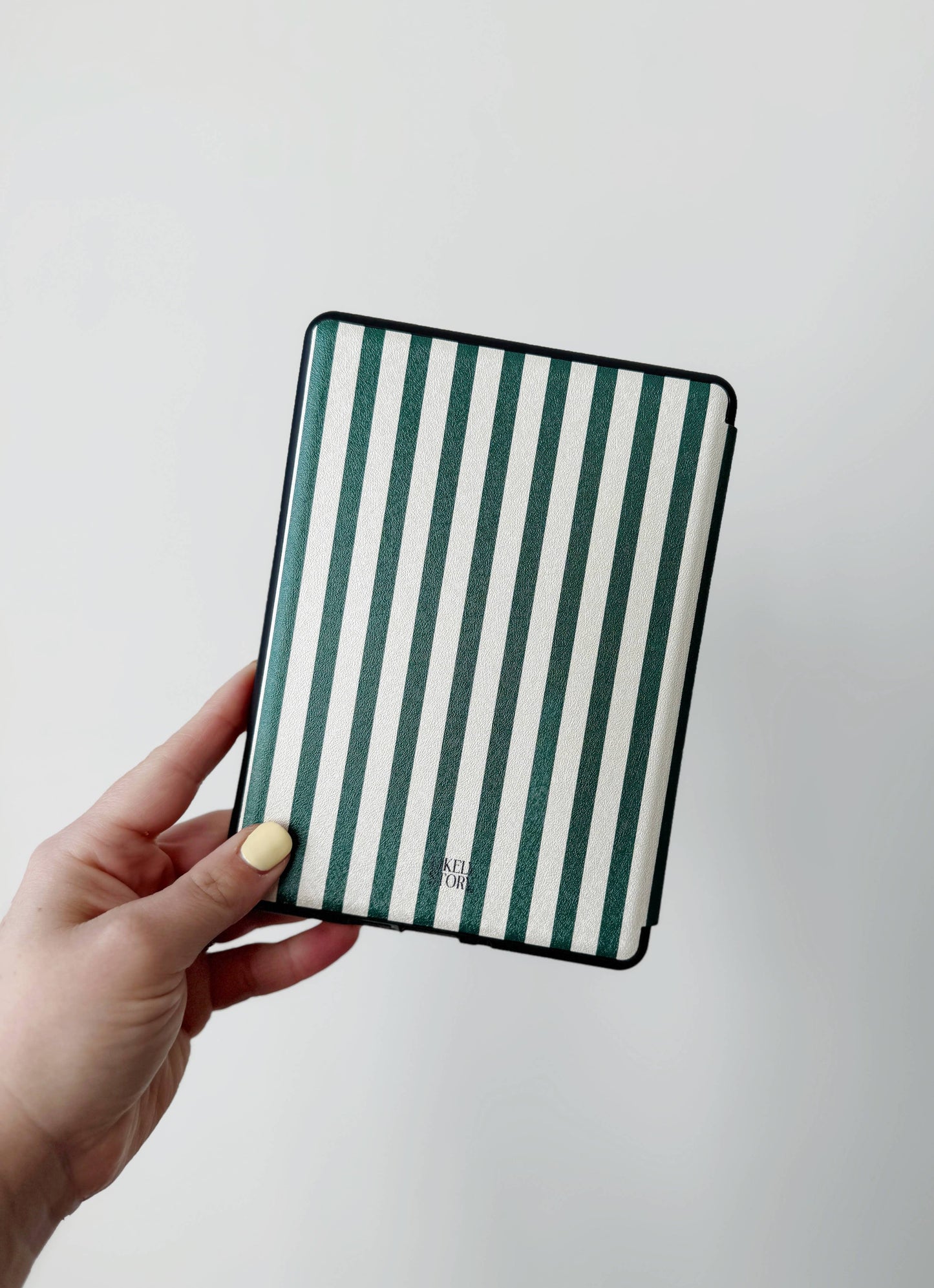 Palm Paradise Kindle Case