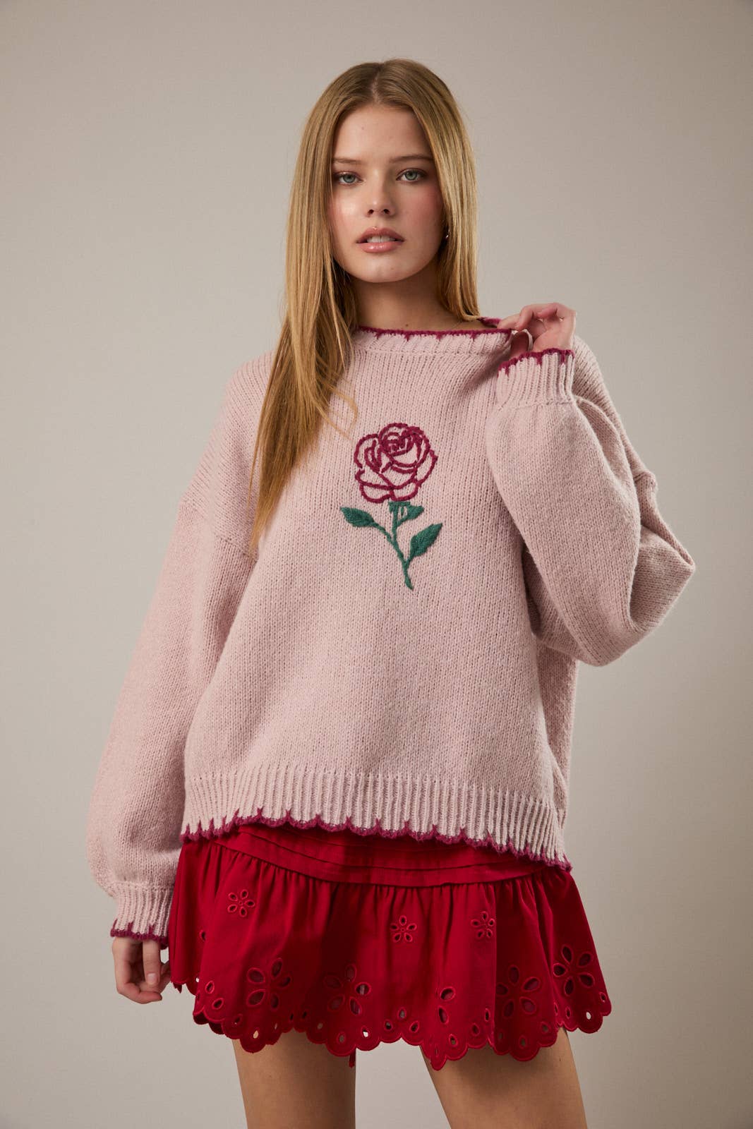 ROSE STITCHING OVERSIZED SWEATER
