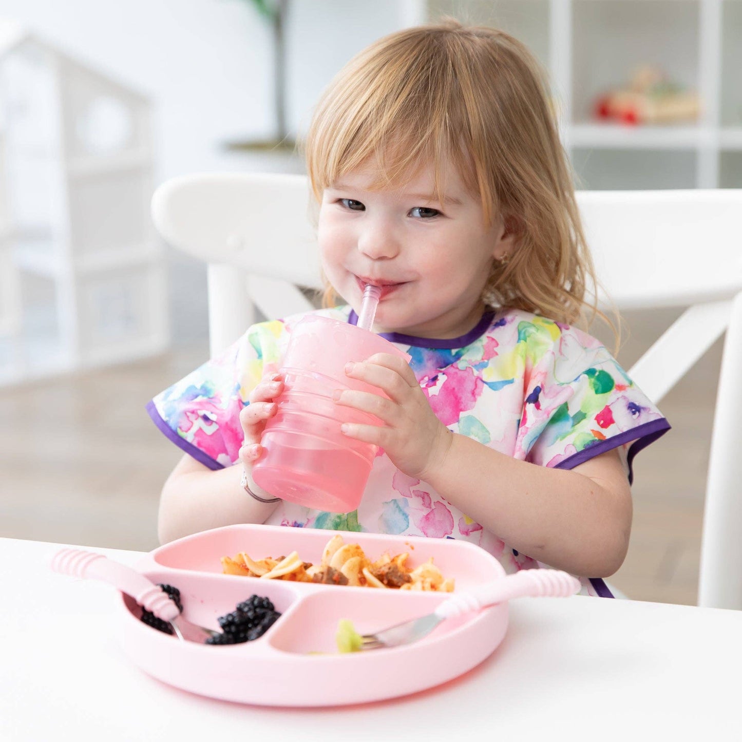Silicone Straw Cup with Lid: Pink