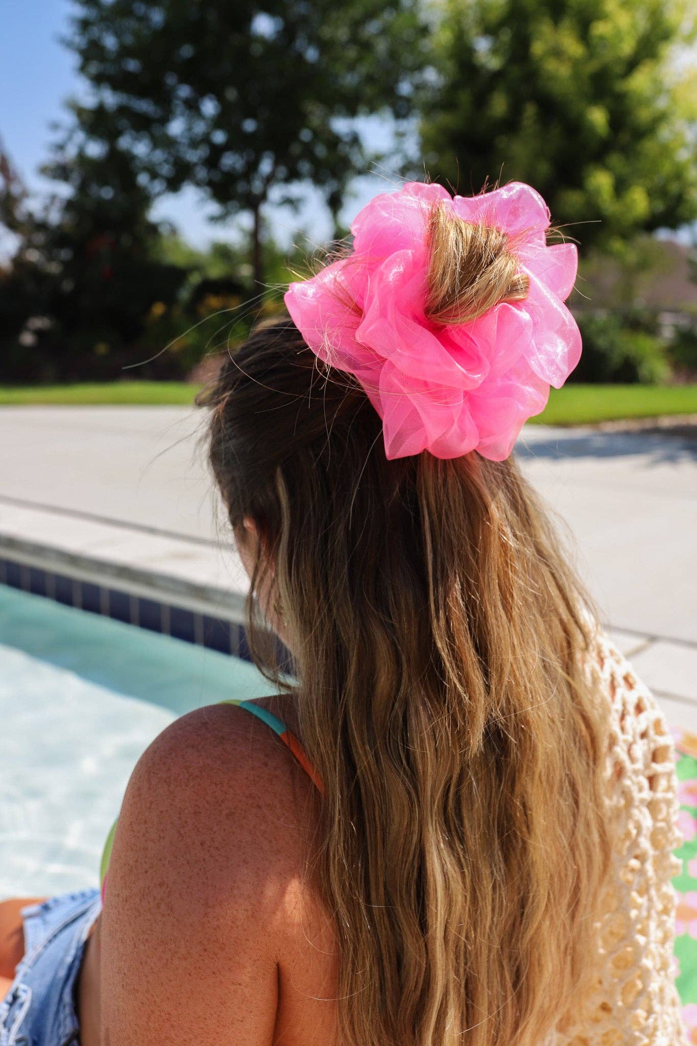 NEON JUMBO ORGANZA SCRUNCHIES