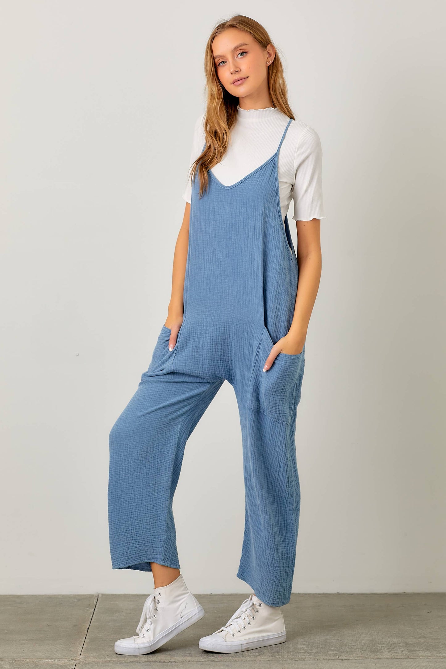 SPAGHETTI STRAP JUMPSUIT W/ POCKET DETAIL