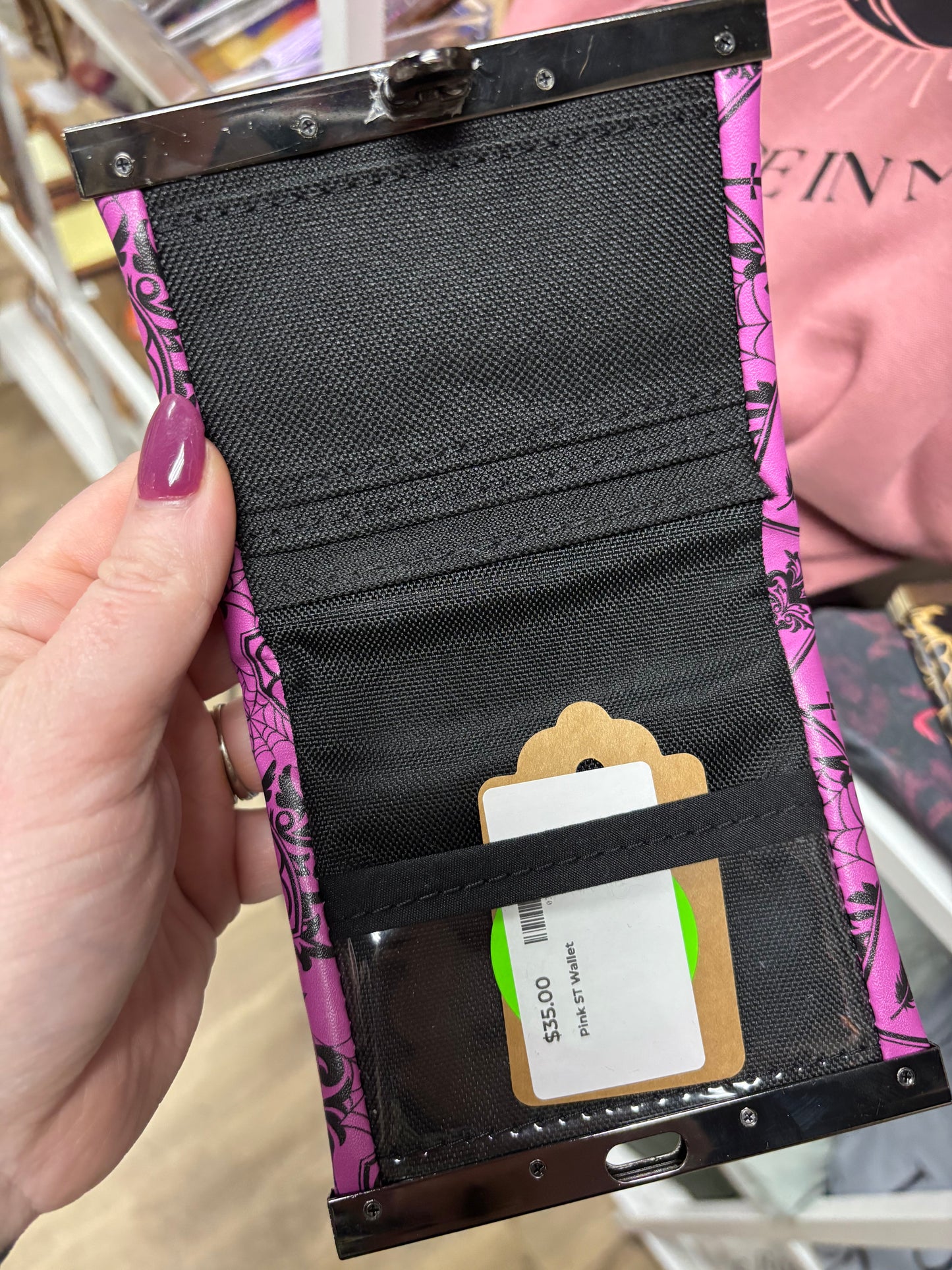 ST theme pink wallet