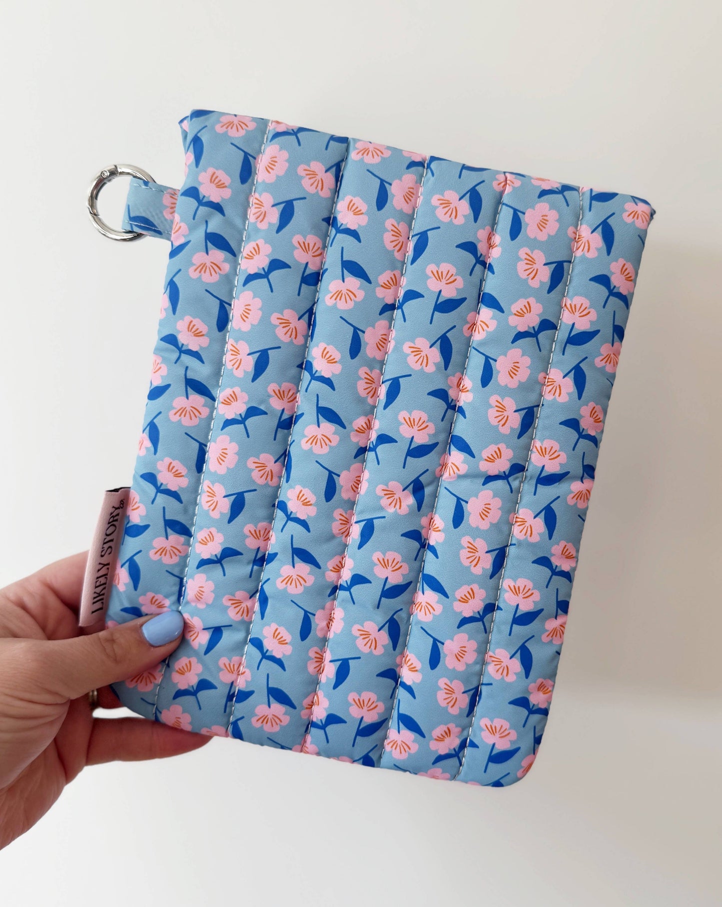 Spring Dream E-Reader Puffer Sleeve