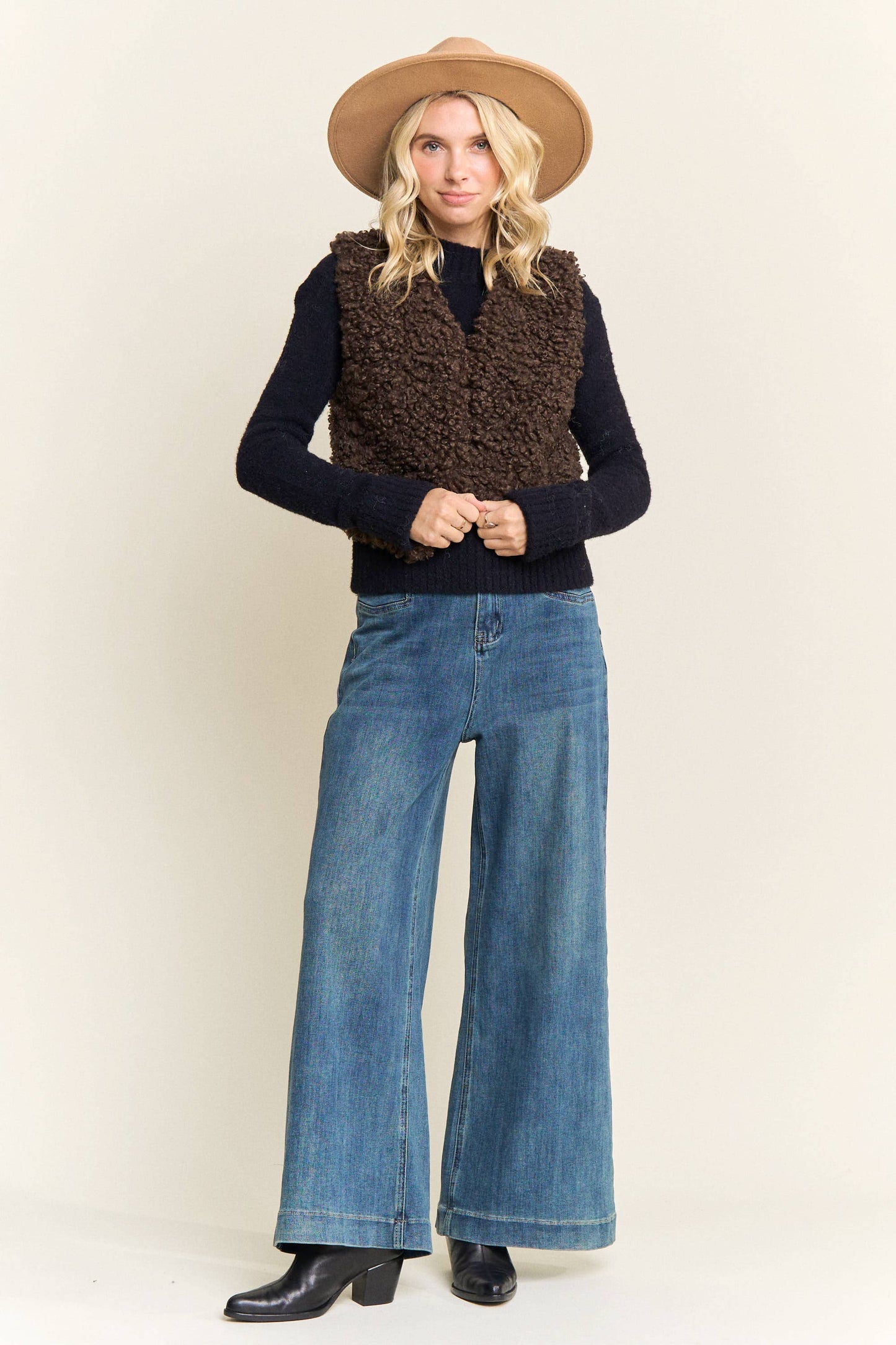 LEJ4199-FAUX FUR LUXE LONG VEST