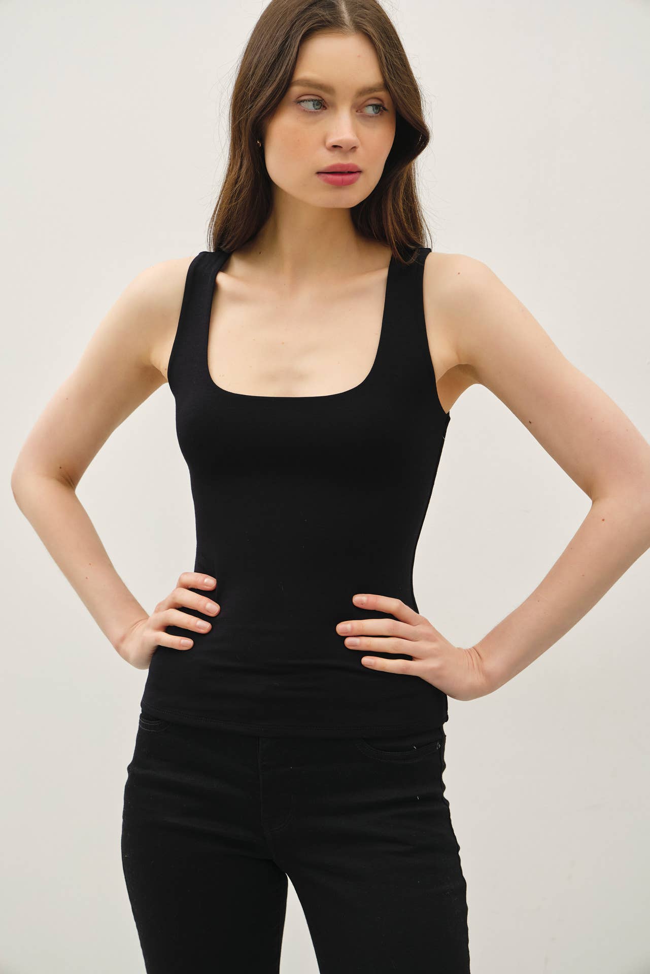 Restock-SOFT CORE-DOUBLE LINED BASIC SQUARE NECK TANK