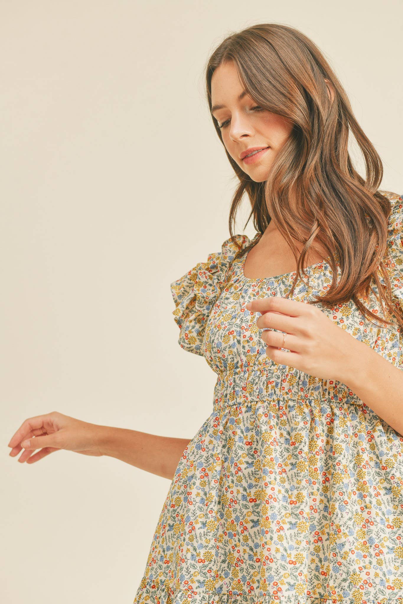 FLORAL PRINT FLUTTER SLEEVE MINI DRESS MDR1824