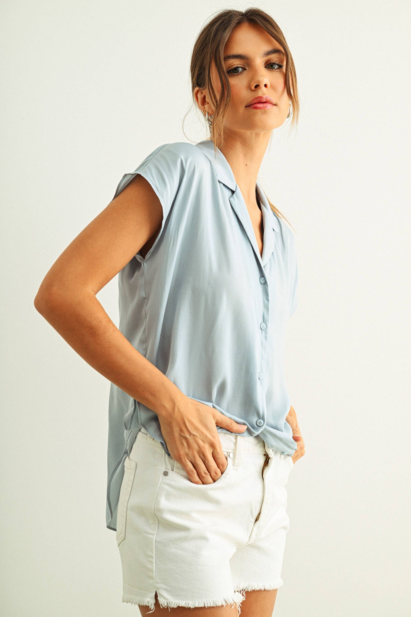 MMT1194   BUTTON DOWN CAP SLEEVE SHIRTS