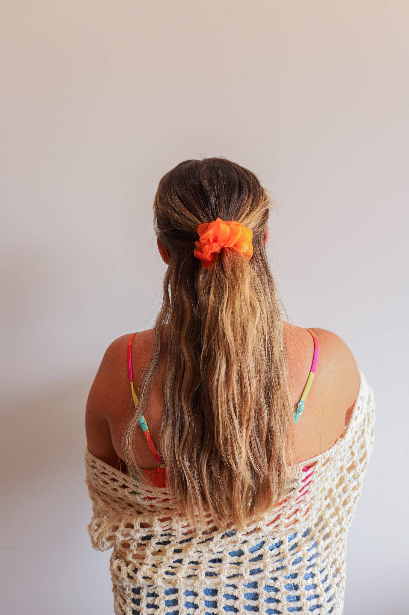 NEON MIDI ORGANZA SCRUNCHIE