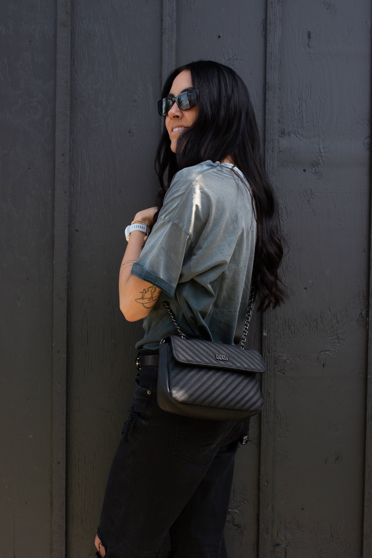 Iconic in Matte Black