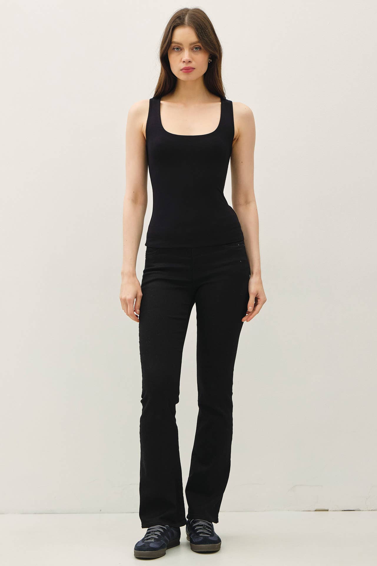 Restock-SOFT CORE-DOUBLE LINED BASIC SQUARE NECK TANK