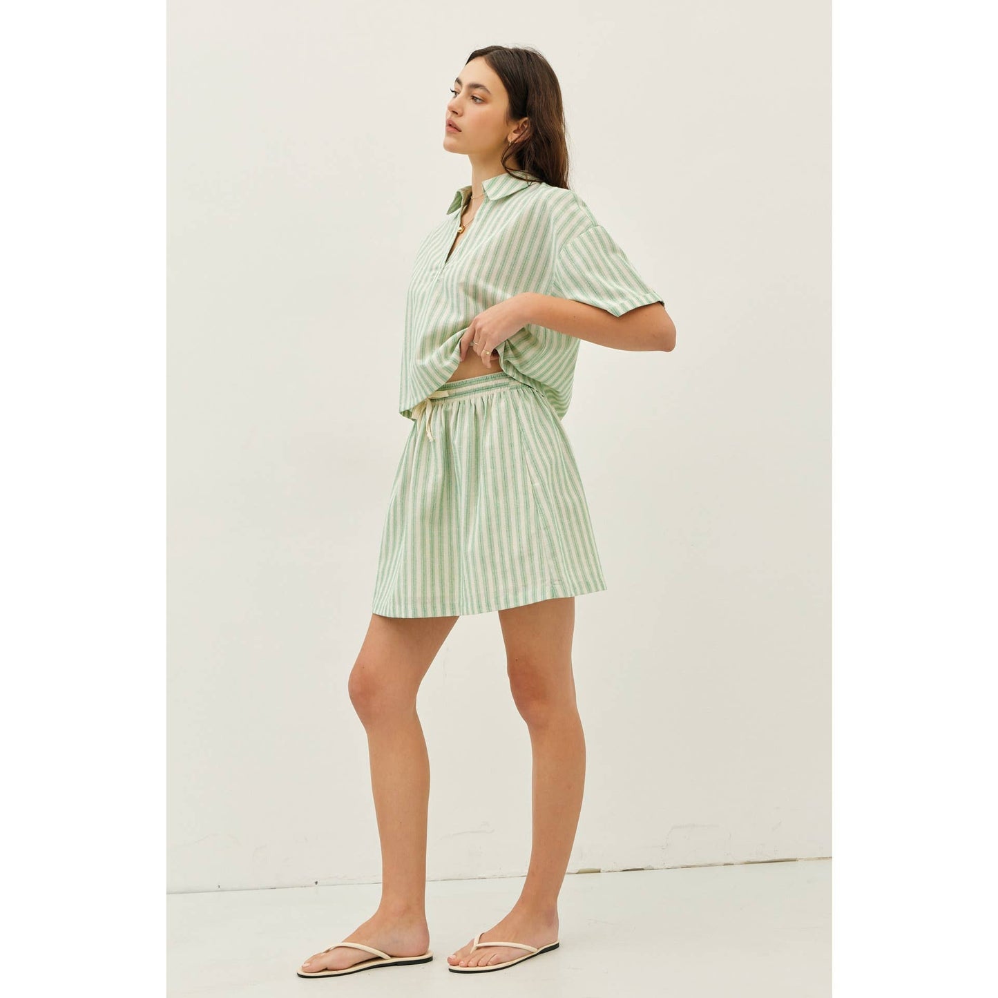 STRIPE MINI SKIRT WITH ELASTIC BAND AND POCKETS