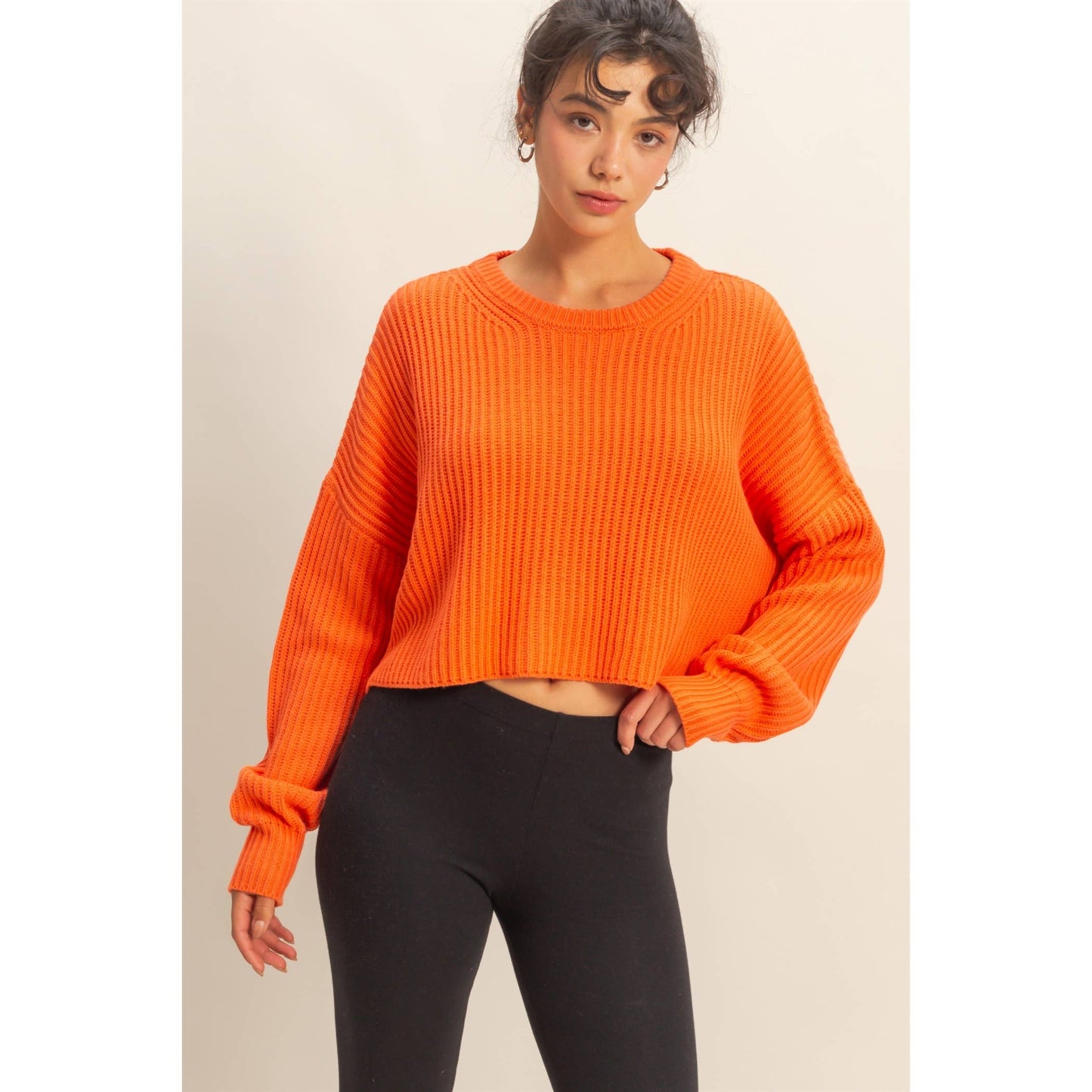 Cropped Knit Sweater With Crew Neck