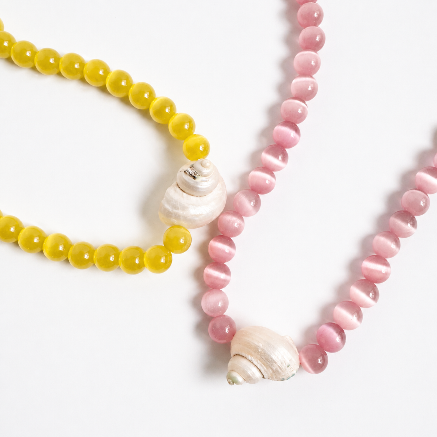 Beachside Shell Beaded Necklace – Bold Statement Strand
