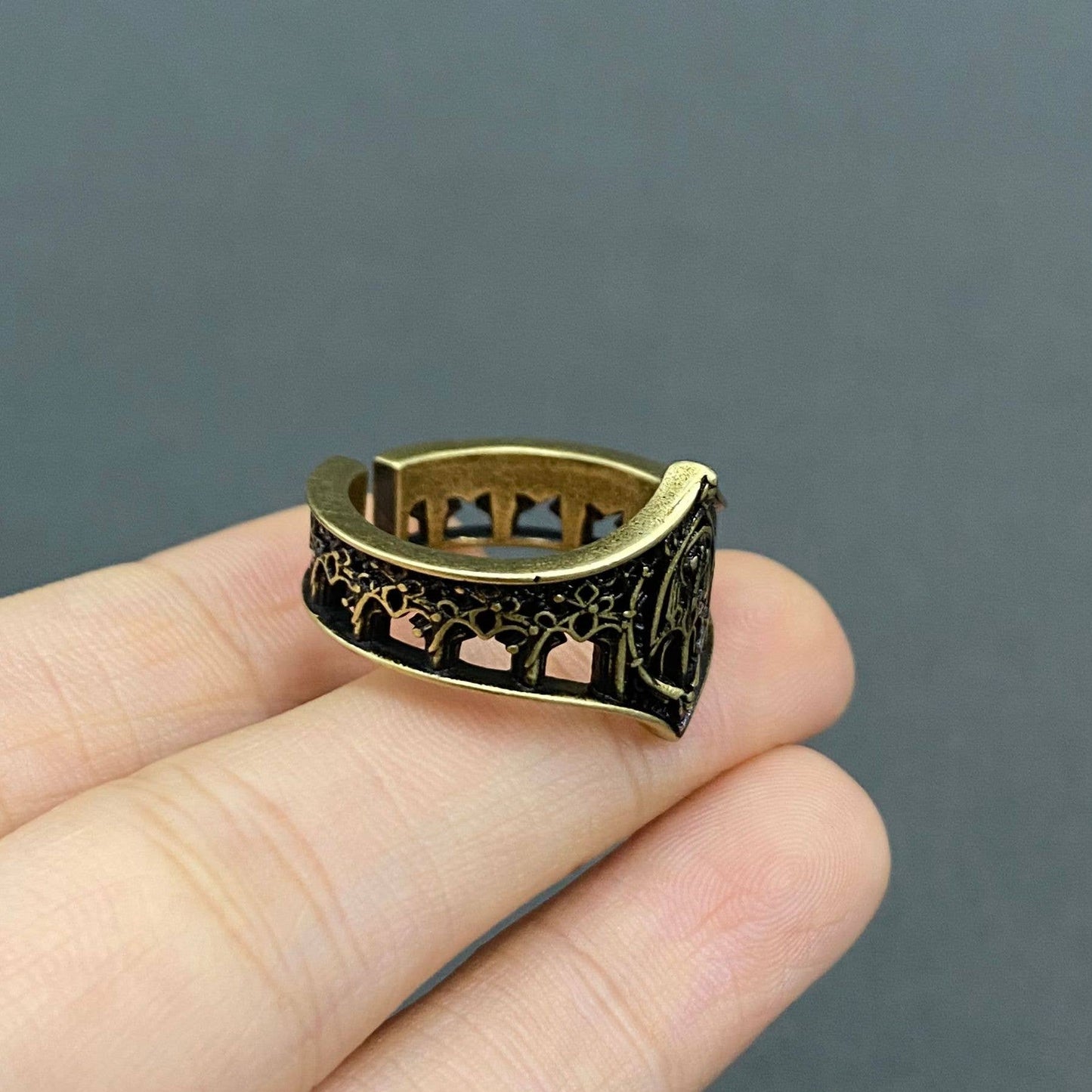 Vintage Gothic Style Castle Bronze Ring - GT