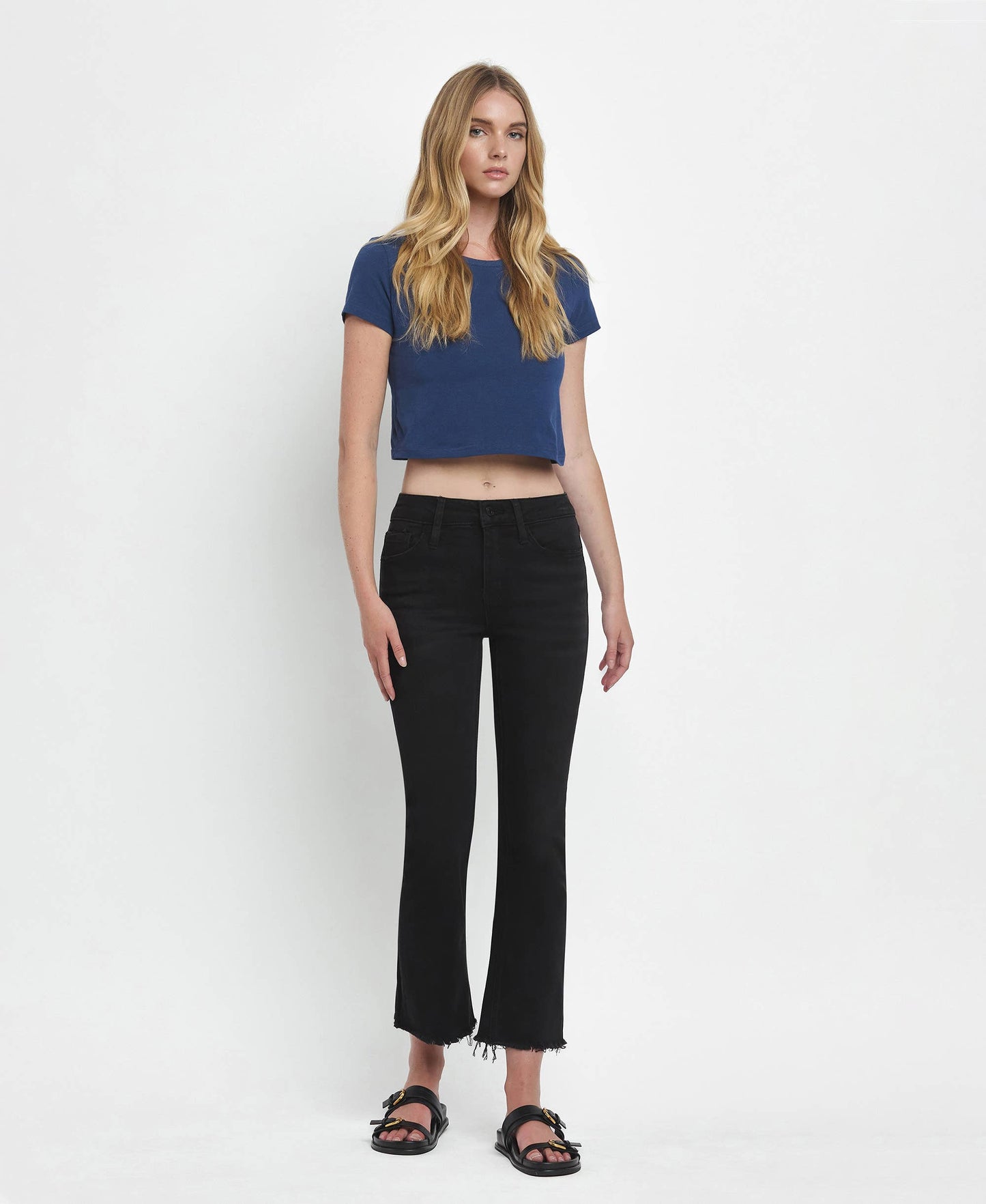 MID RISE RAW DISTRESSED HEM CROP FLARE JEANS LV1145