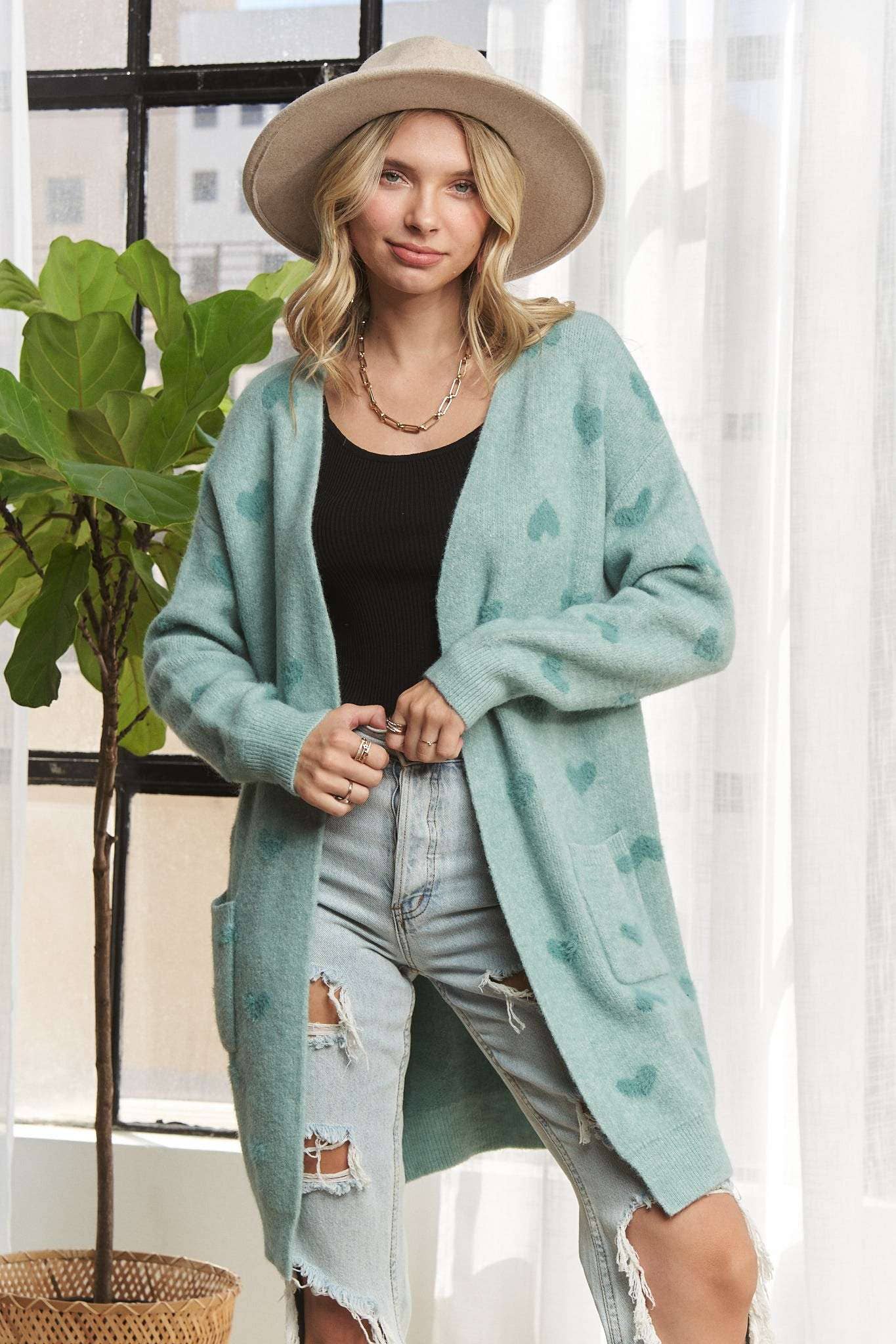 LESW3433-LOVELY HEART SWEATER CARDIGAN