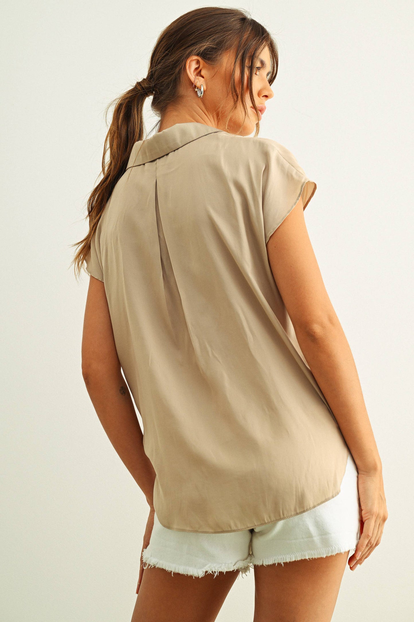 MMT1194   BUTTON DOWN CAP SLEEVE SHIRTS
