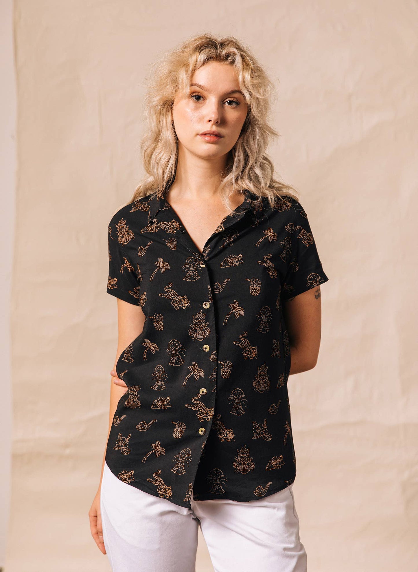 Spicy Noods Casual Button Down Shirt Men Women Food