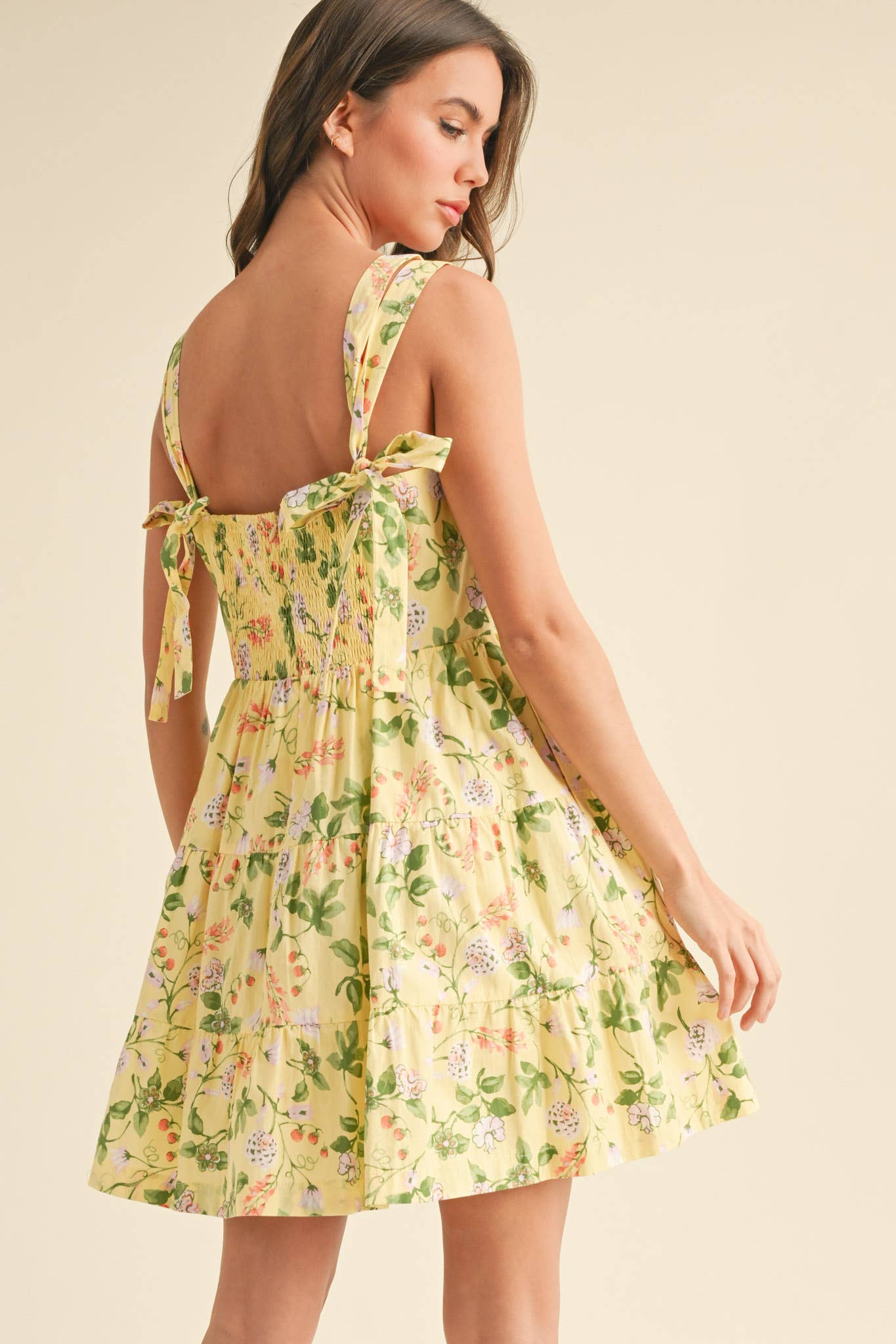 FLORAL TIERED MINI DRESS WITH TYING STRAPS MDR3808
