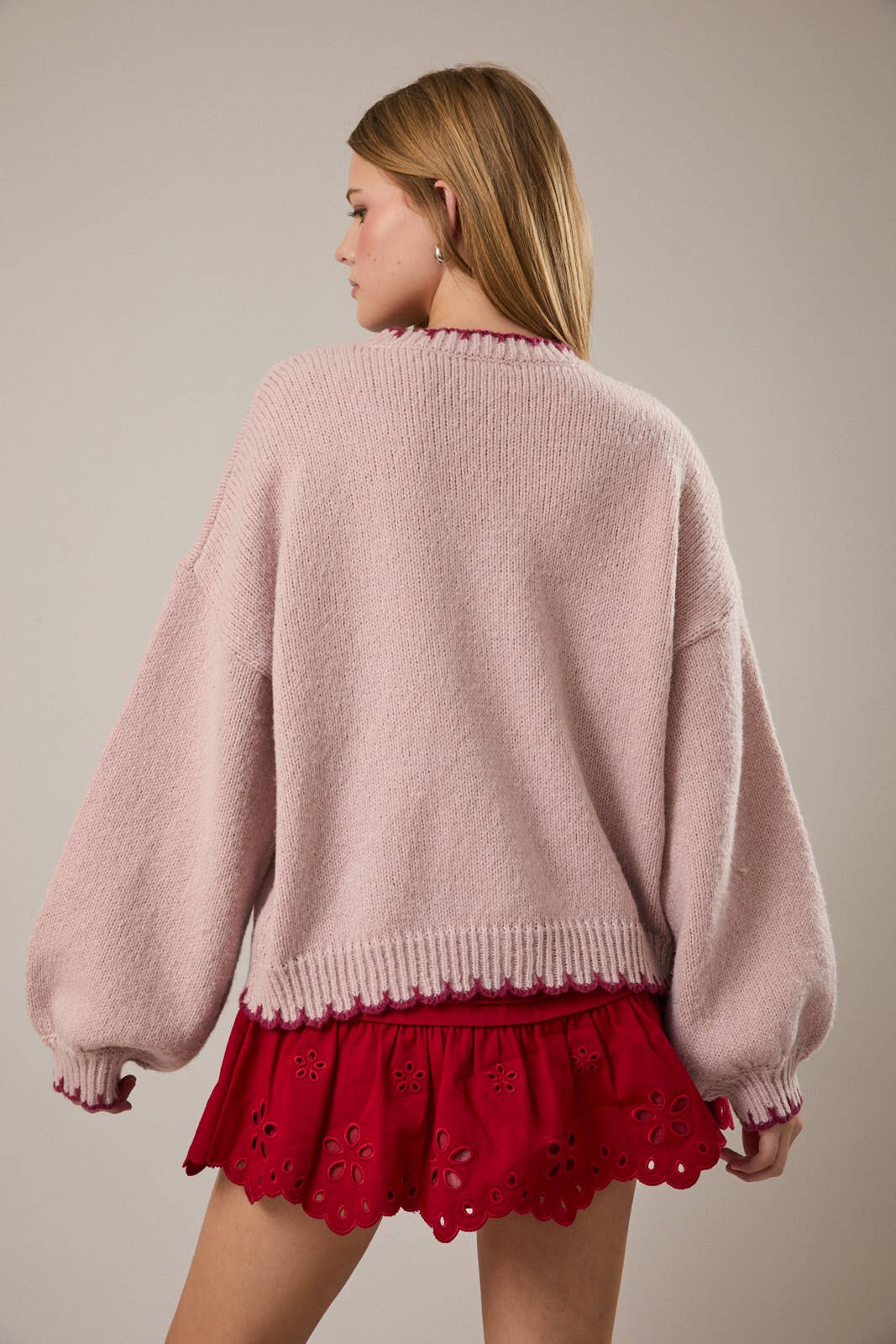 ROSE STITCHING OVERSIZED SWEATER