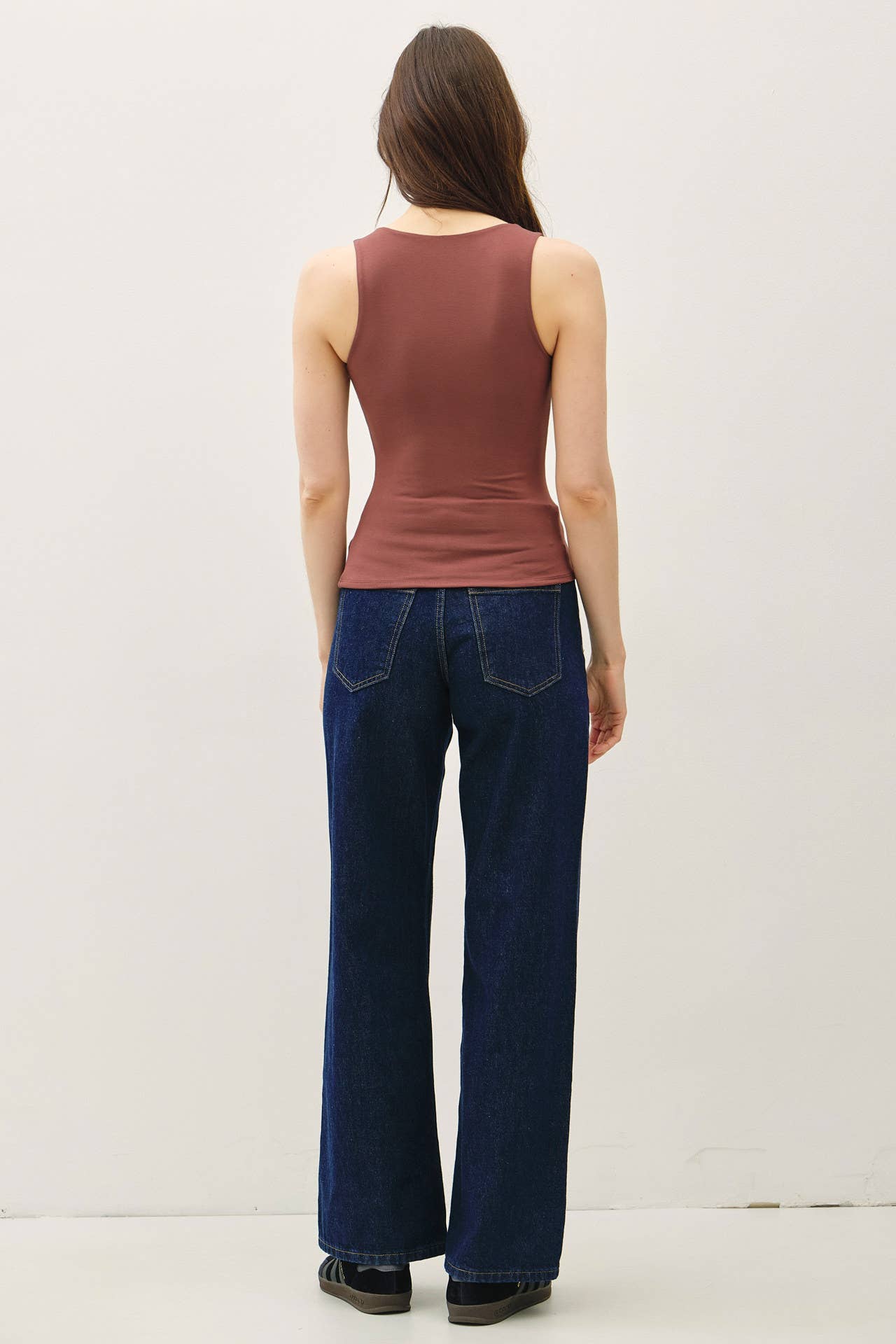 Restock-SOFT CORE-DOUBLE LINED BASIC SQUARE NECK TANK
