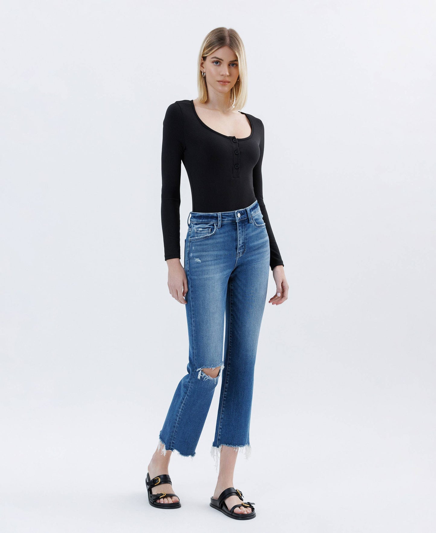 HIGH RISE DISTRESSED CROP STRAIGHT JEANS LV1669