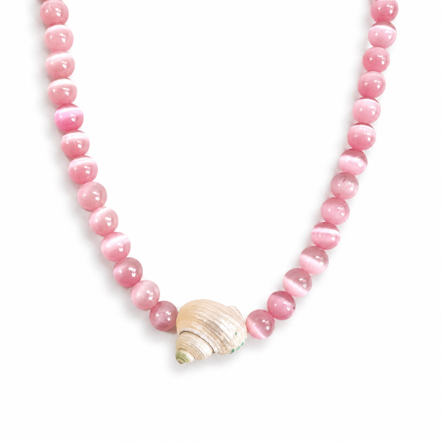 Beachside Shell Beaded Necklace – Bold Statement Strand