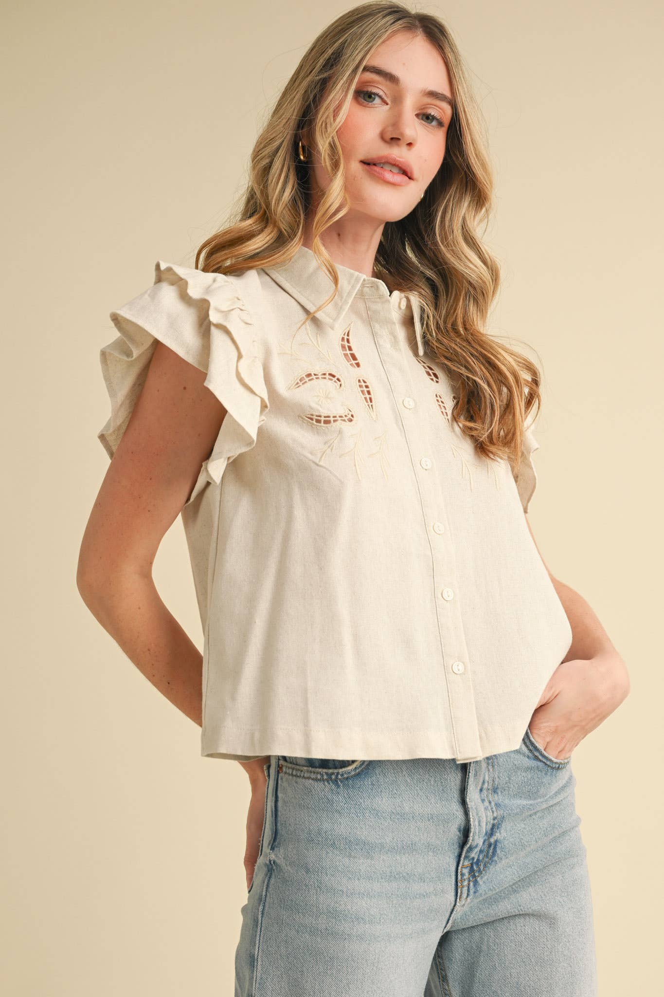 EMBROIDERED CUT OUT BUTTON DOWN TOP MTP3823