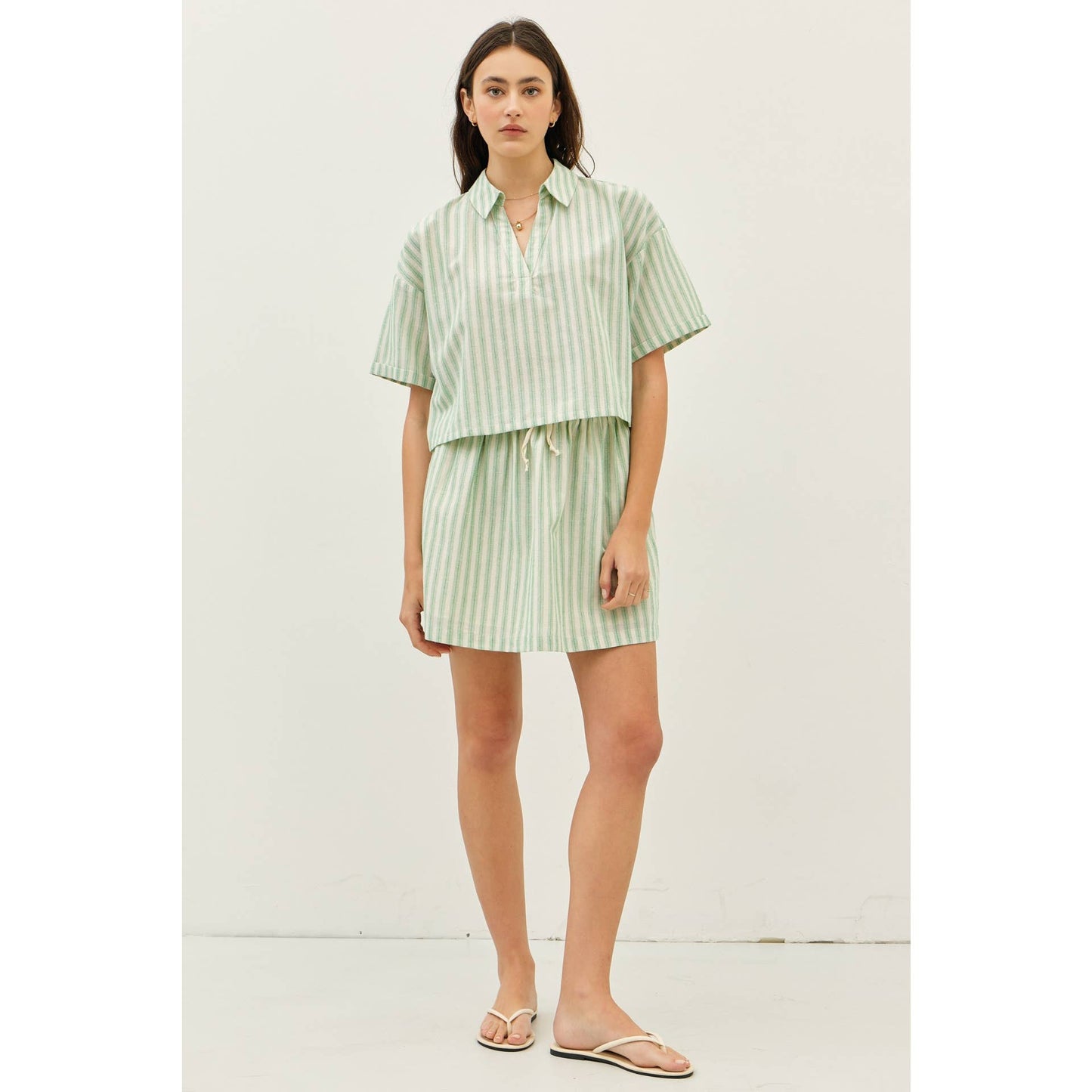 STRIPE MINI SKIRT WITH ELASTIC BAND AND POCKETS