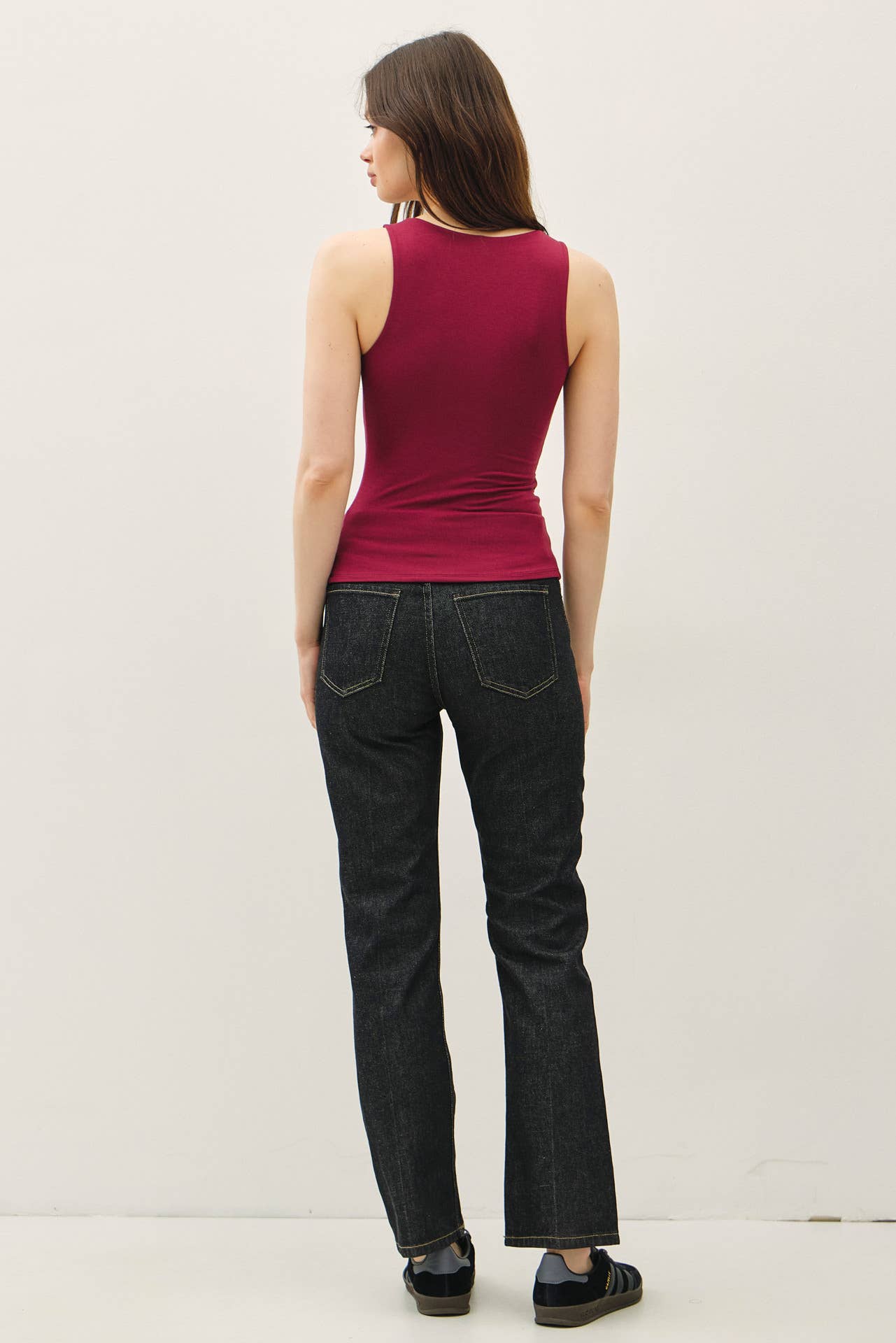 SOFT CORE-DOUBLE LINED BASIC SQUARE NECK TANK