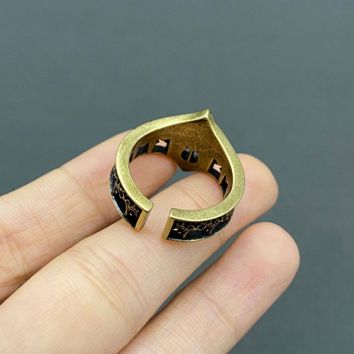 Vintage Gothic Style Castle Bronze Ring - GT