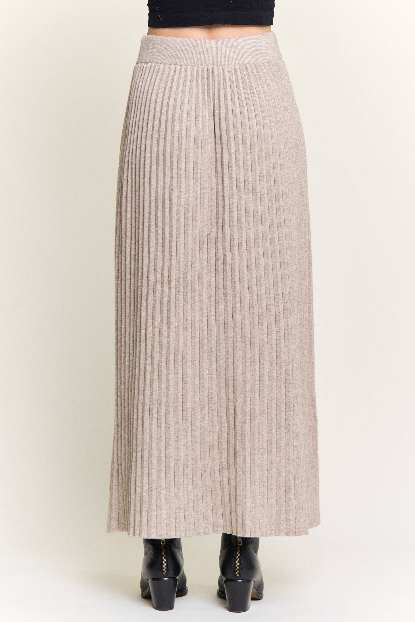 LES4155-RIBBED KNIT PLEATED MIDI SKIRT